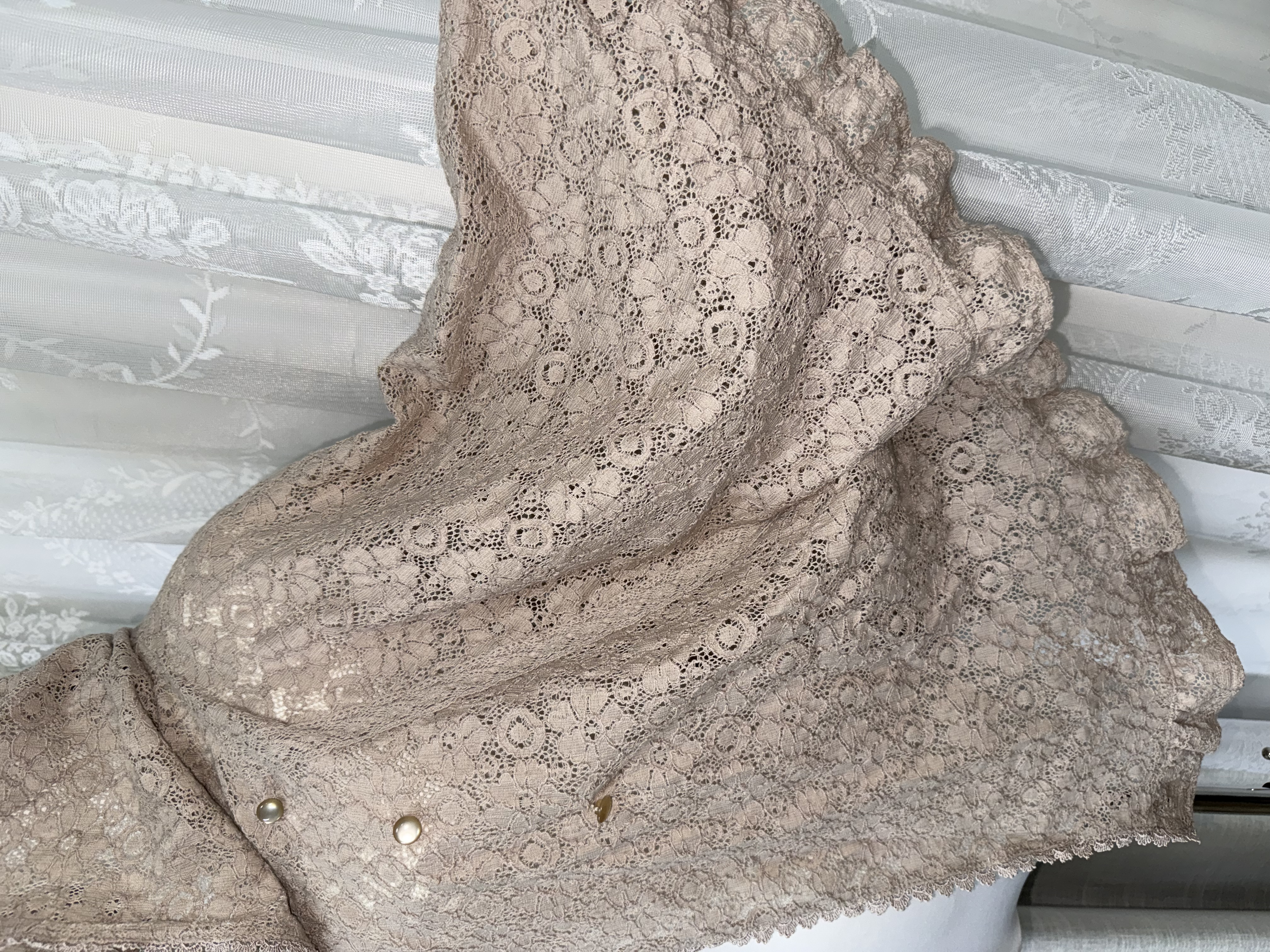 Lotus root pink Lace with Open Collar Coat