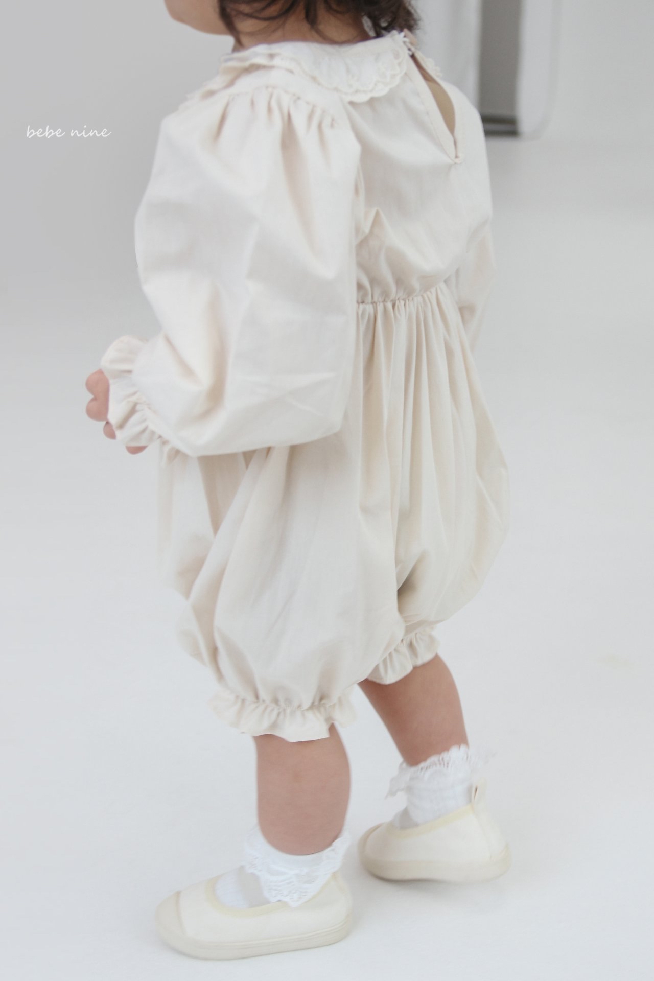 🌸預訂 韓國直送🌸🇰🇷Bebenine兩色蕾絲花邊寬鬆長袖連身服