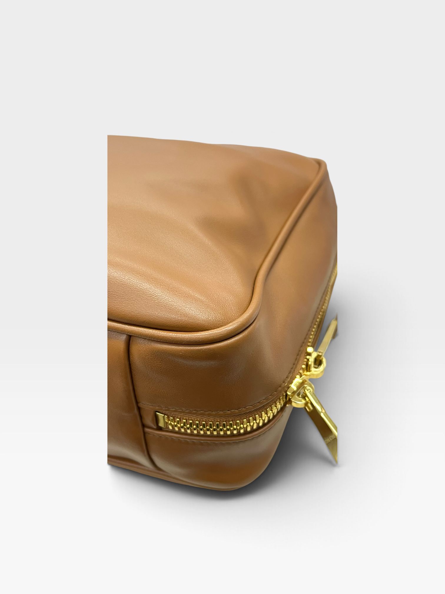 Pre-Owned MIU MIU Tote Bag / Product Code: 092503