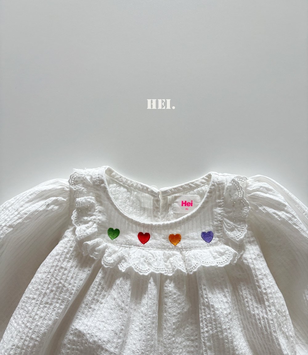 Hei | Heart Blouse