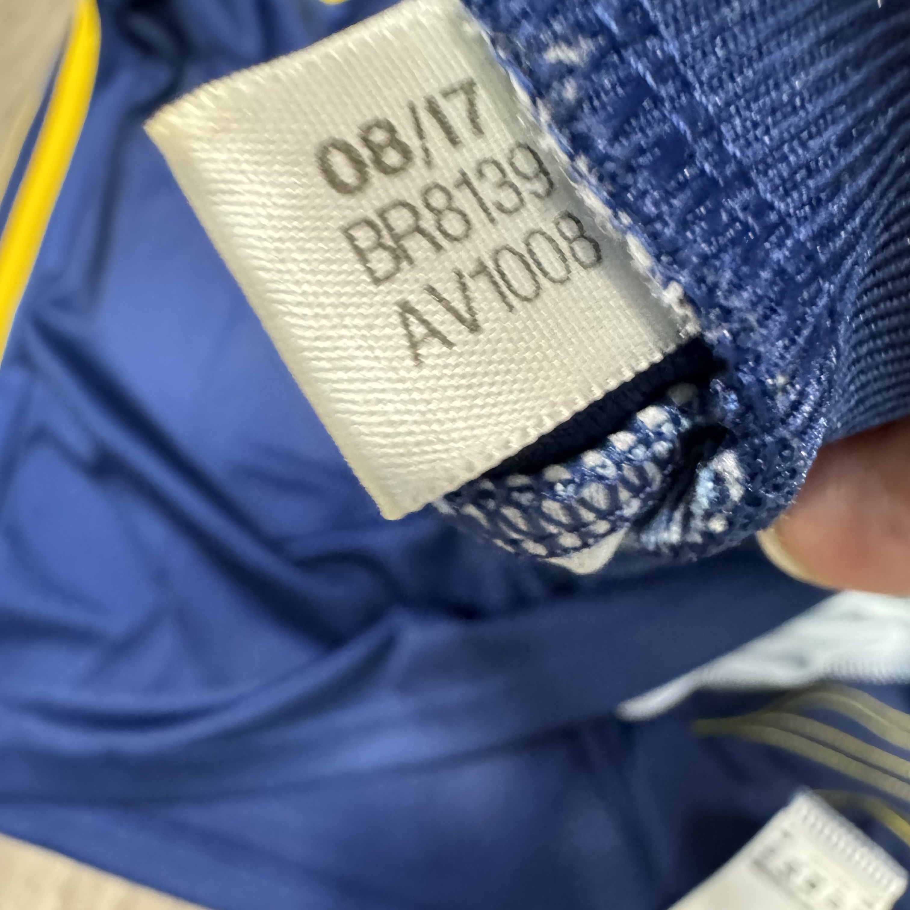 Bosnia And Herzegovina 17/18 home shirt  #11 Dzeko