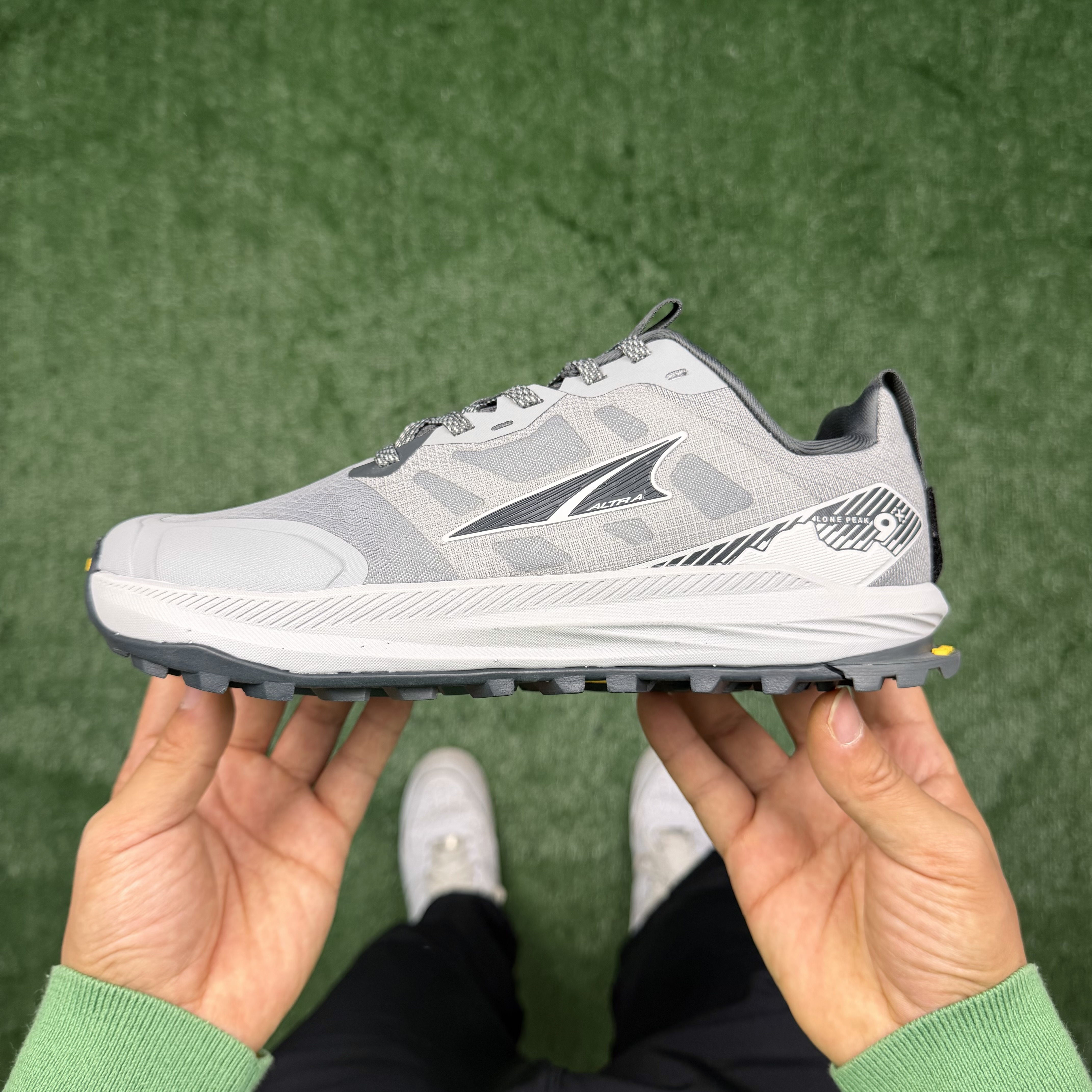 Altra Lone Peak 9+ 