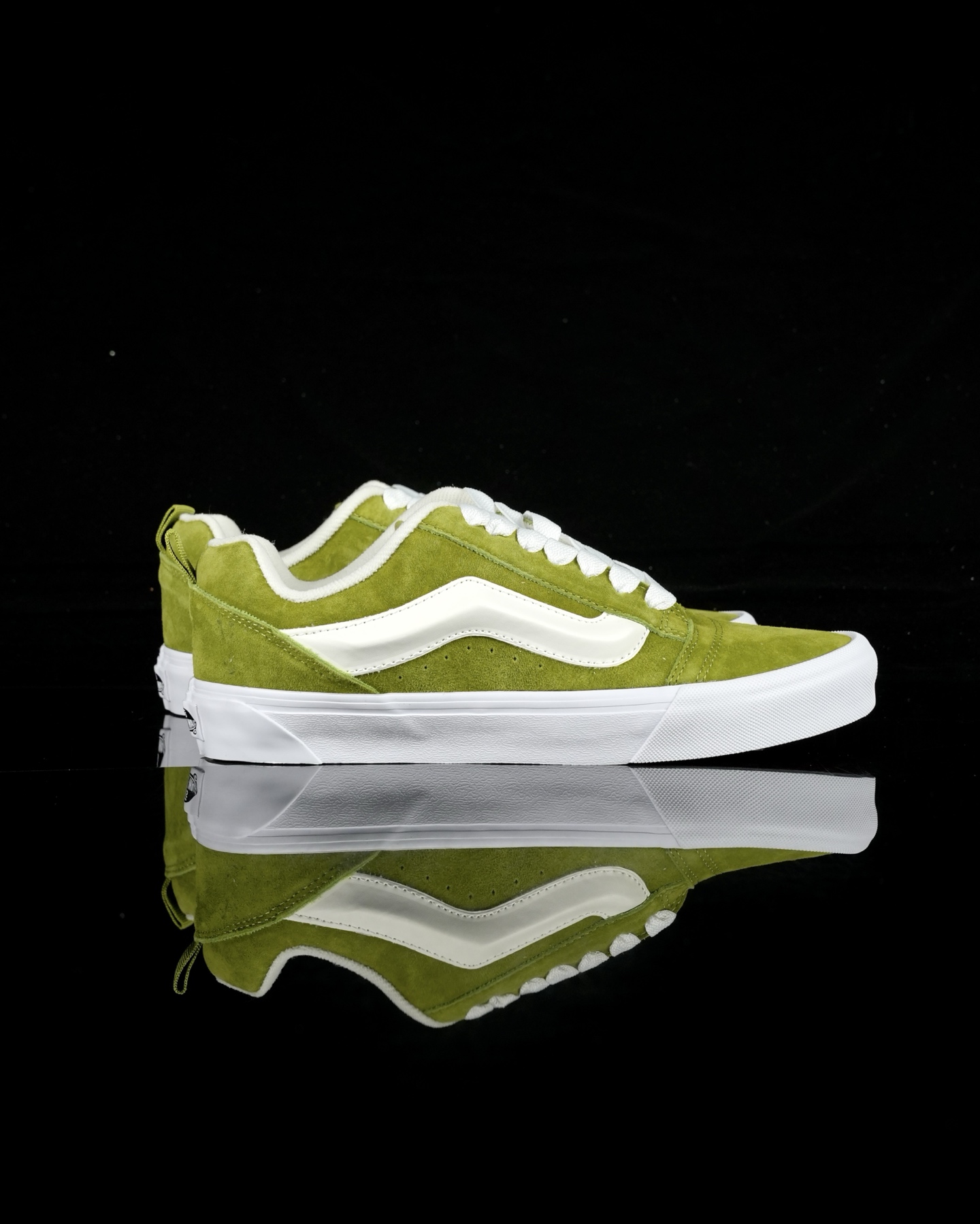 Vans Knu Skool