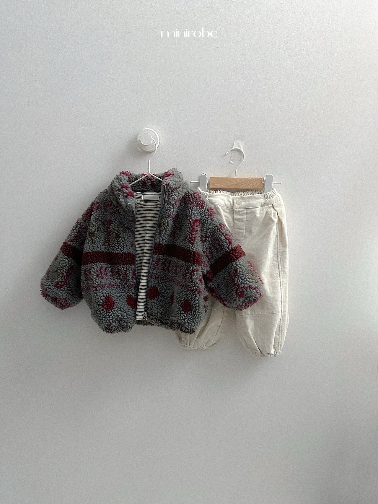 Mnirobe | Eddie Dumble Zip-Up