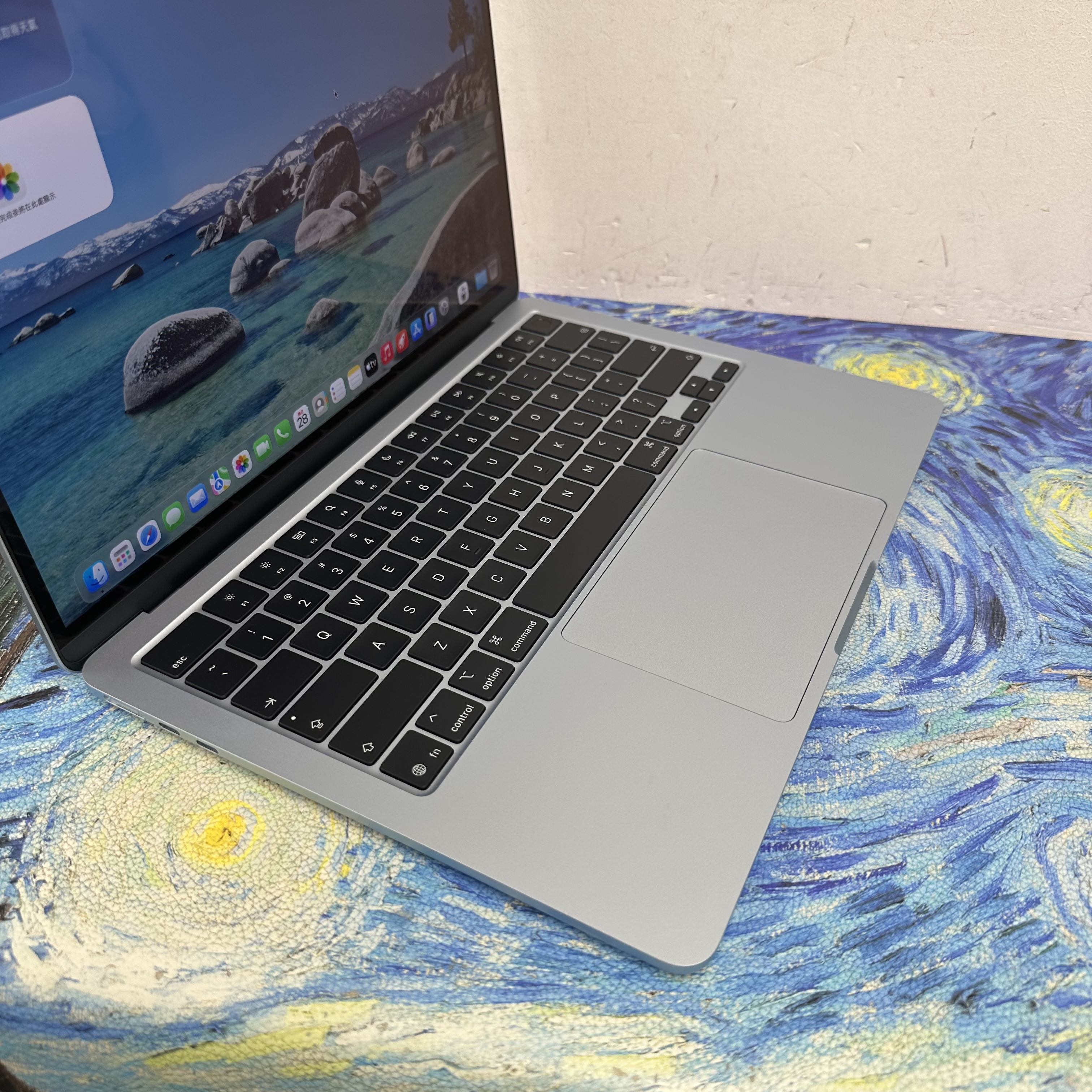 #5932 APPLE  MacBook Air M5 2026 M5 CPU/ 16GB Ram/1TB SSD/10核心GPU/Liquid Retina Mon/13吋/天藍色/Gaming Laptop / Notebook / 超強續航能力/ 原廠保養/ 文書機 / 畫圖 / 剪片 / Movie / Netflix / 香港行貨✨/ Apple Care +/全新質素🤩