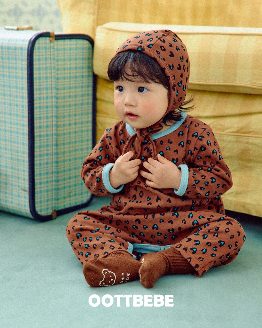OOTT | Heart Hopi Jeonshin Suit + Bonet SET