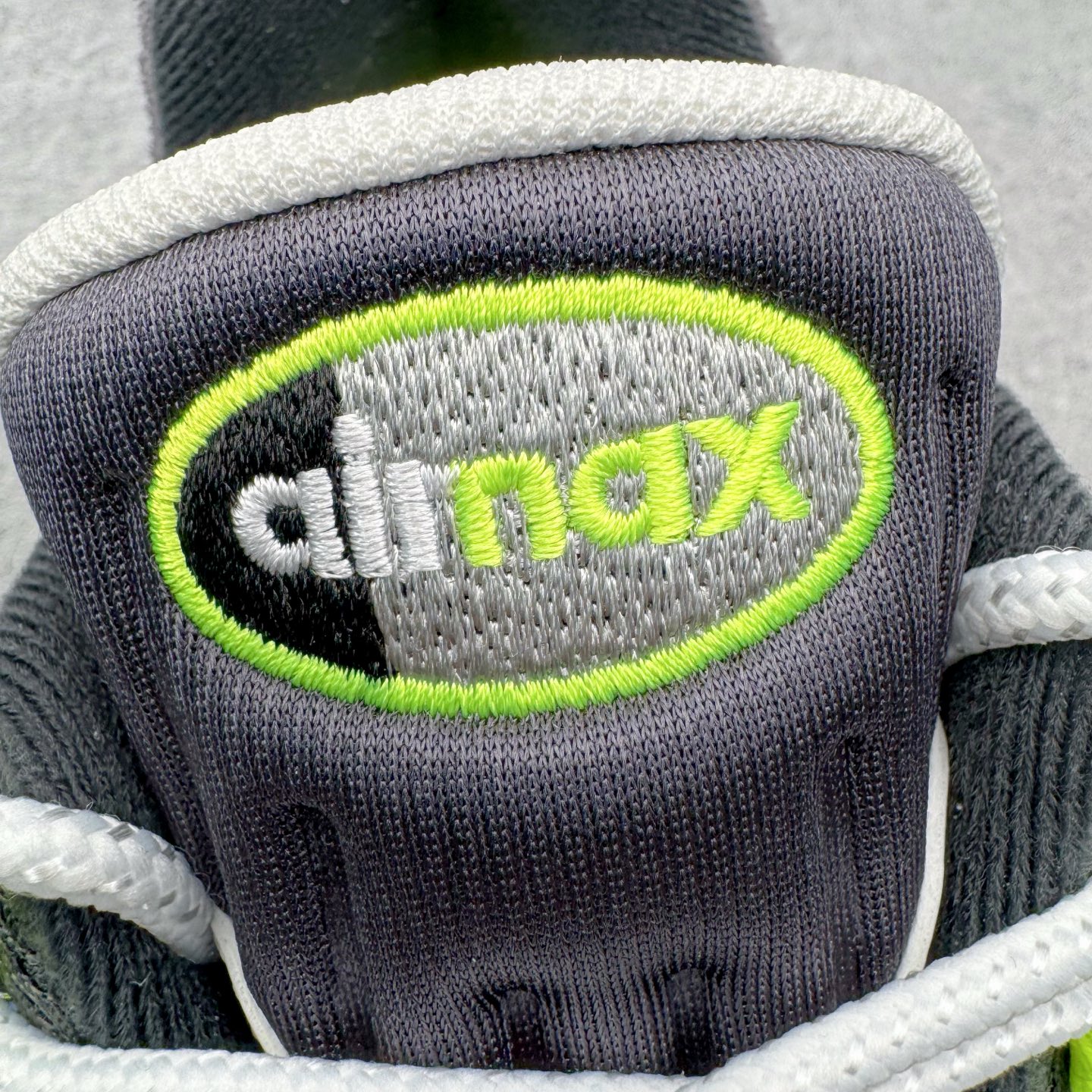 Nike Air Max 95 OG "Reverse Neon" HM4740-001