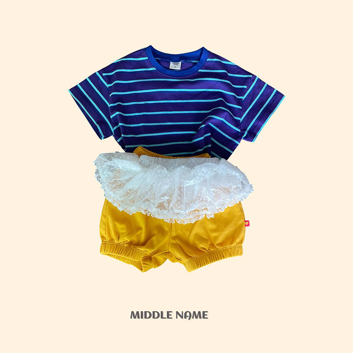 🇰🇷middle name tee