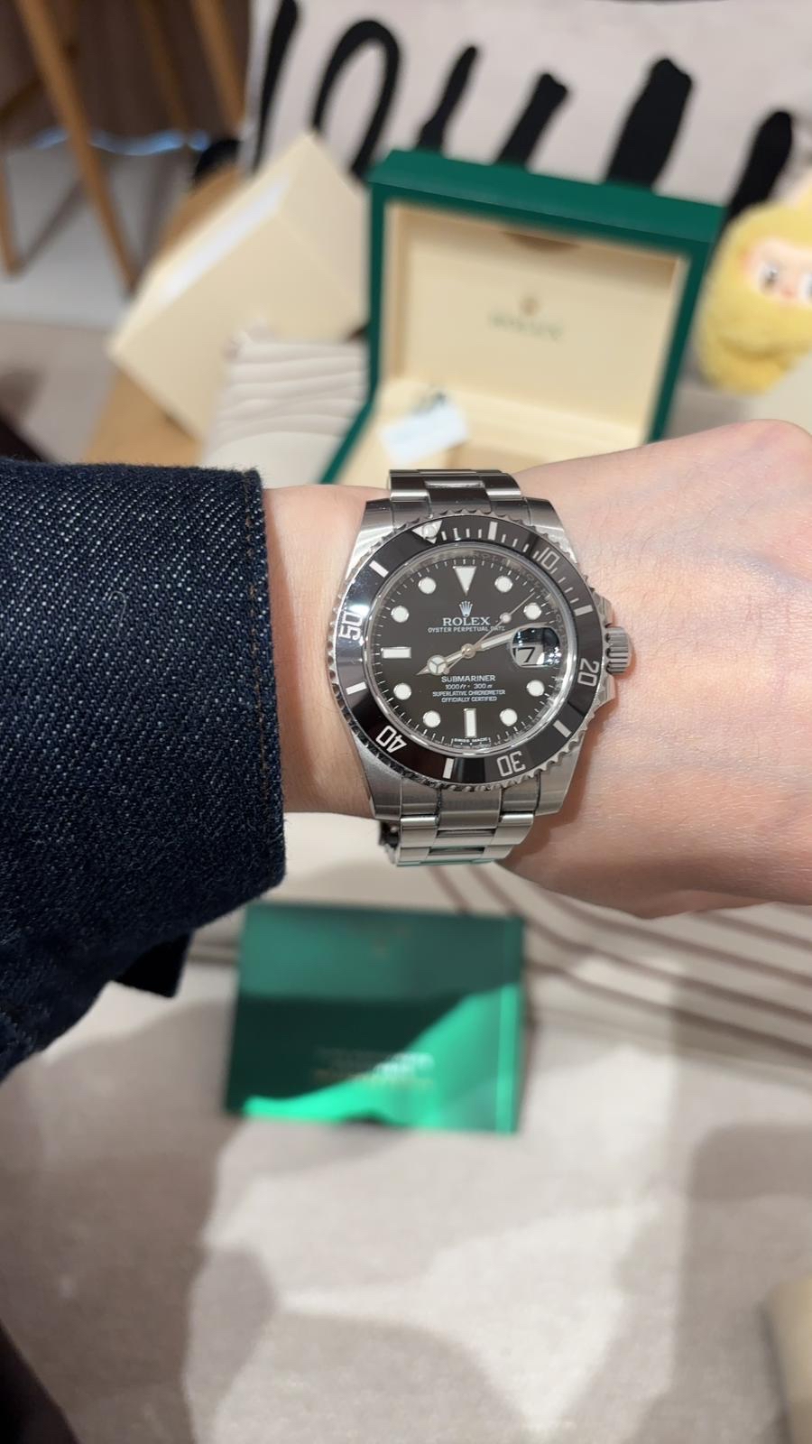 Rolex submariner date 116610 100%Authentic,95%new ✅certificate cate ✅ tap  ✅box