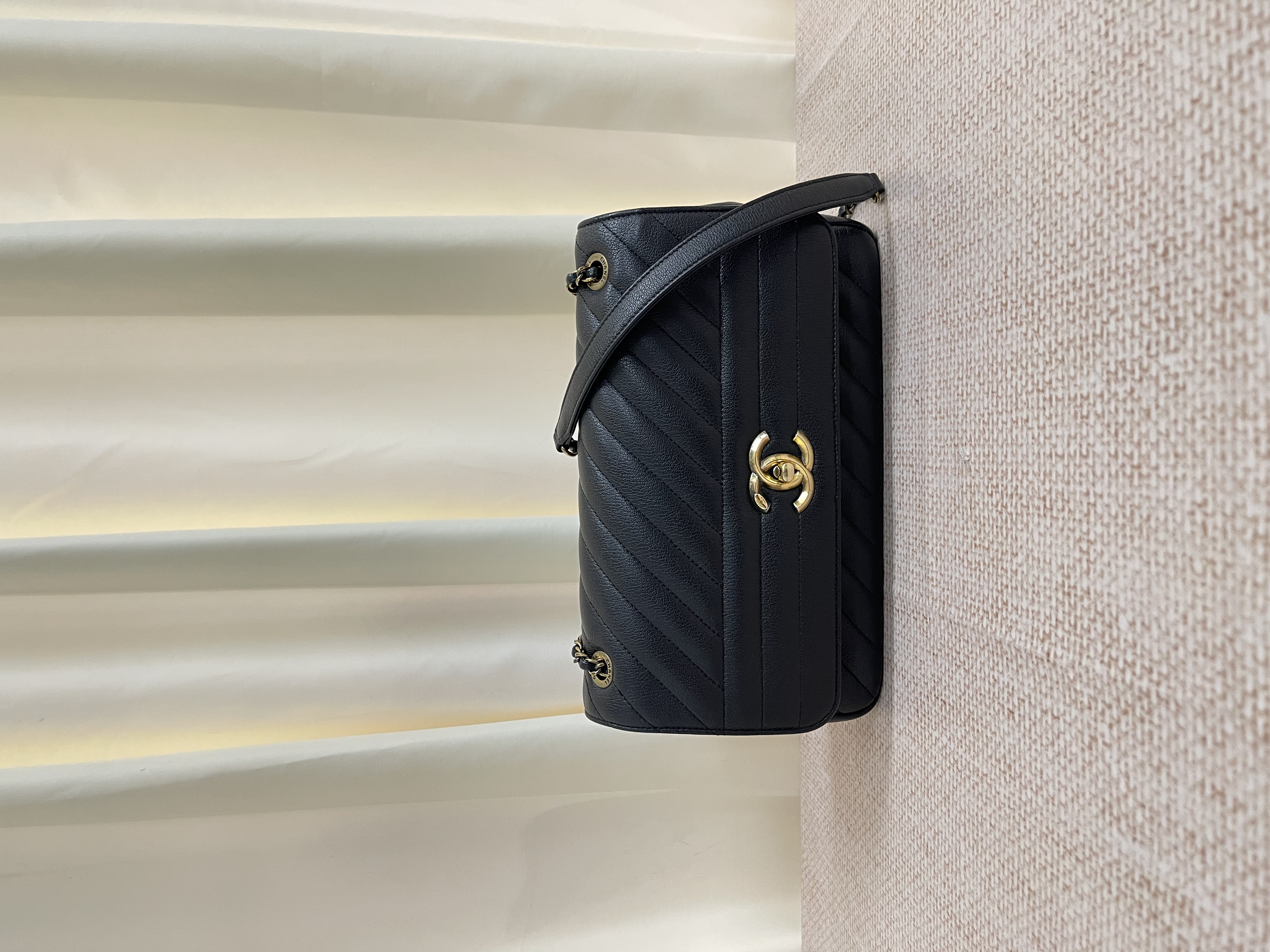 Pre-owned Chanel Diagonal Quilted Flap Bag/ Product Code: 26032206