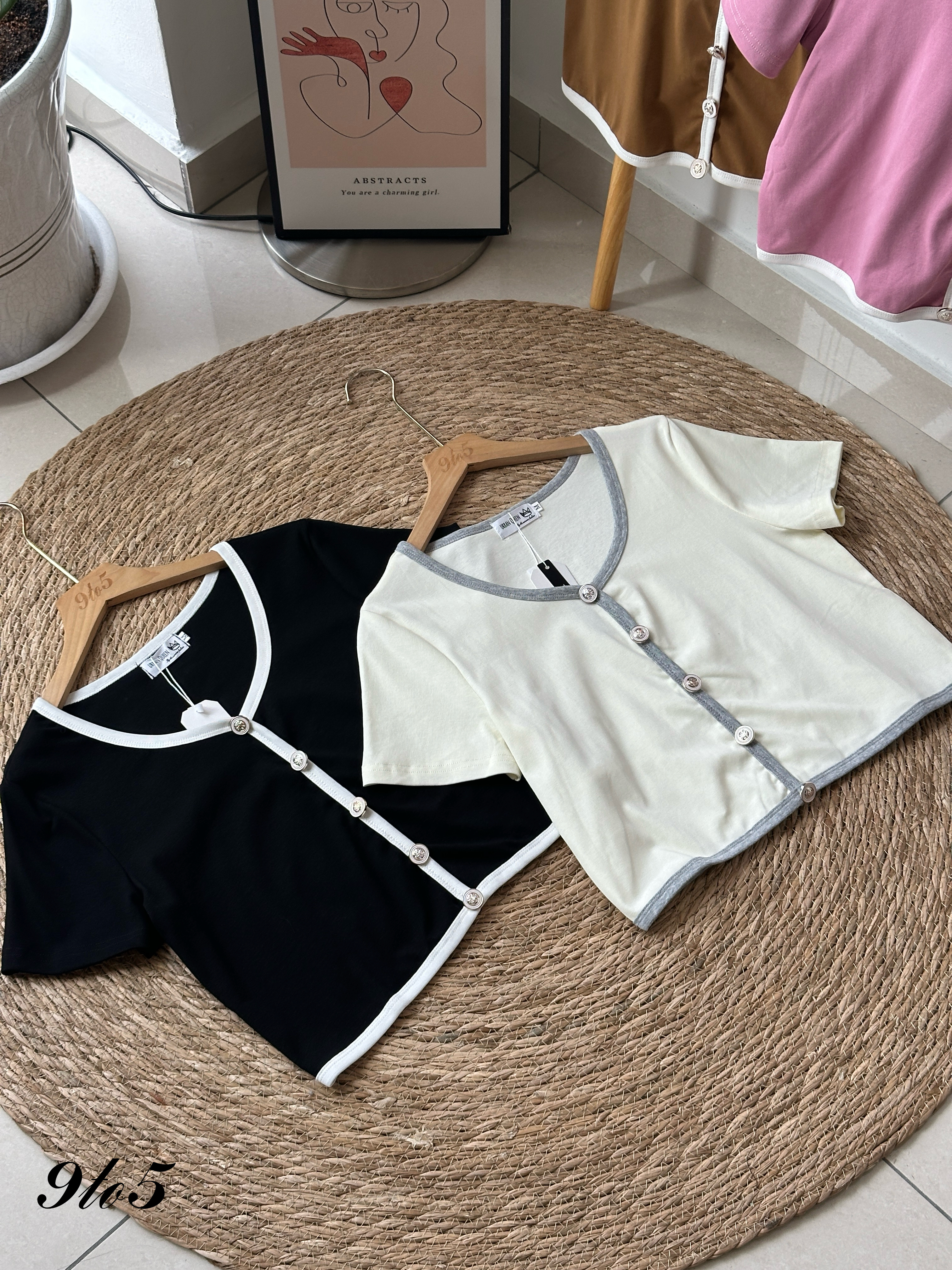 T4058 Round Neck Crop Top - 4 Colors 