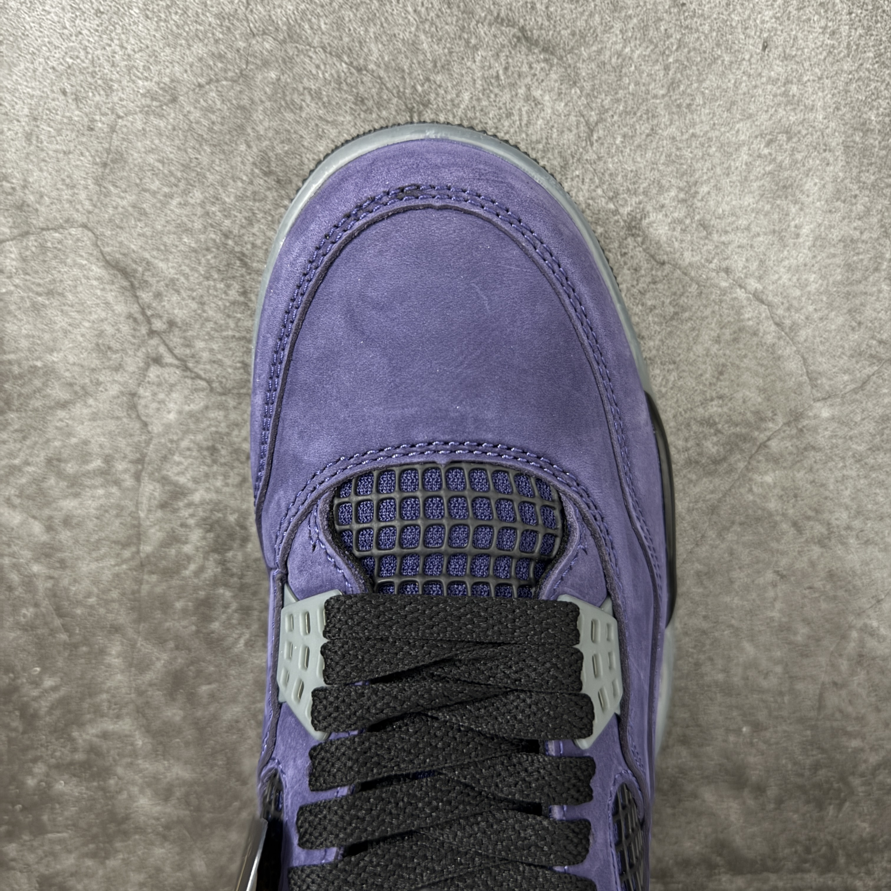 Air Jordan 4 Retro "Lakeshow" FV5029-500 