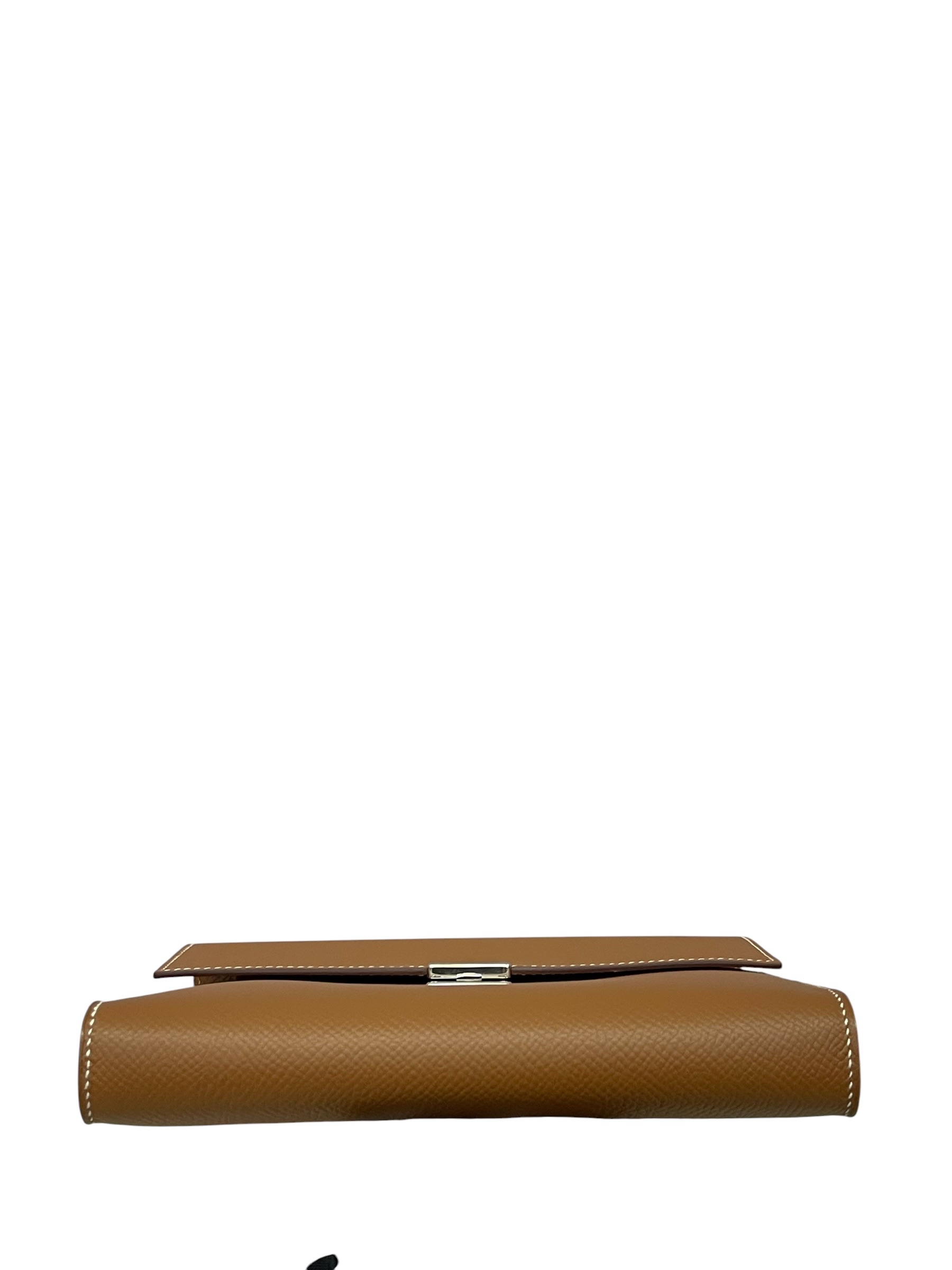 Pre-Owned HERMÉS Clic 16 Wallet On Chain Stamp Z / Product Code: 070613