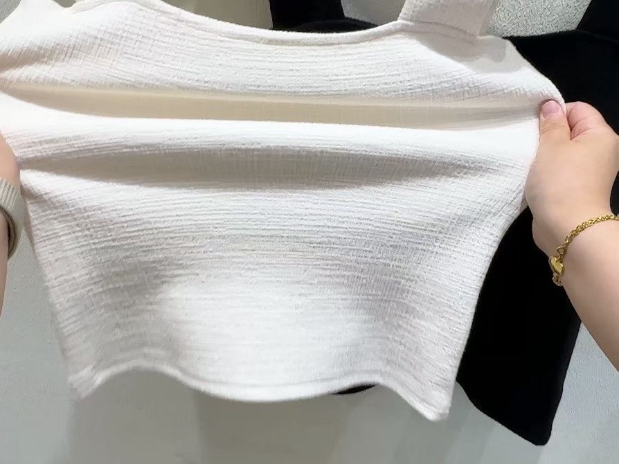 DD056 百搭小背心