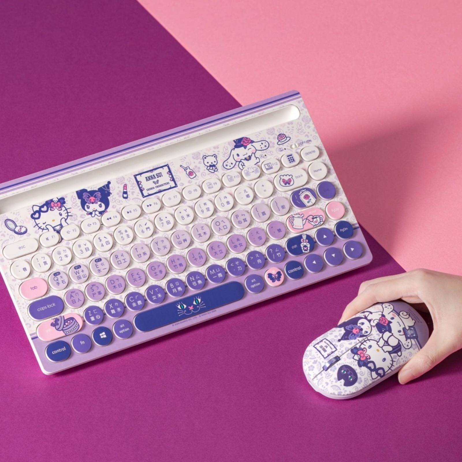 2件起各减$ 10。台灣超商限定ANNA SUI X三麗鷗時尚聯名 (Part 2)