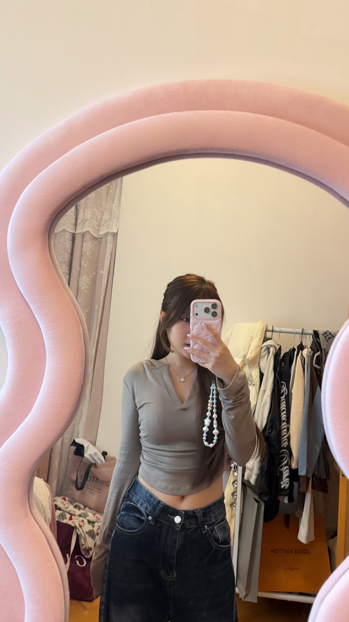 超級舒服！韓國薄薄軟熟質地連帽Top