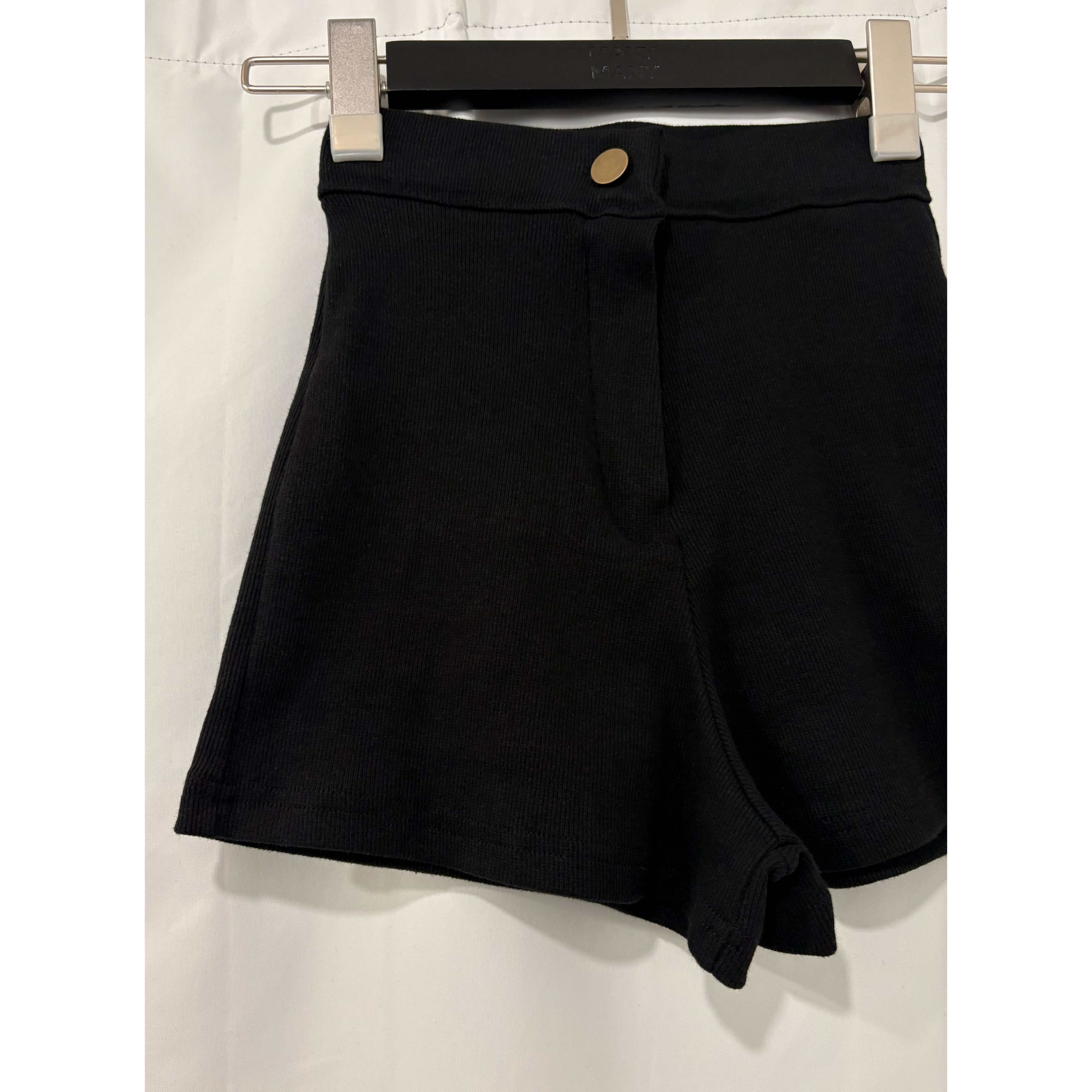 新品價6月23截🤍2606Q《SLIM-FIT MINI SHORTS》