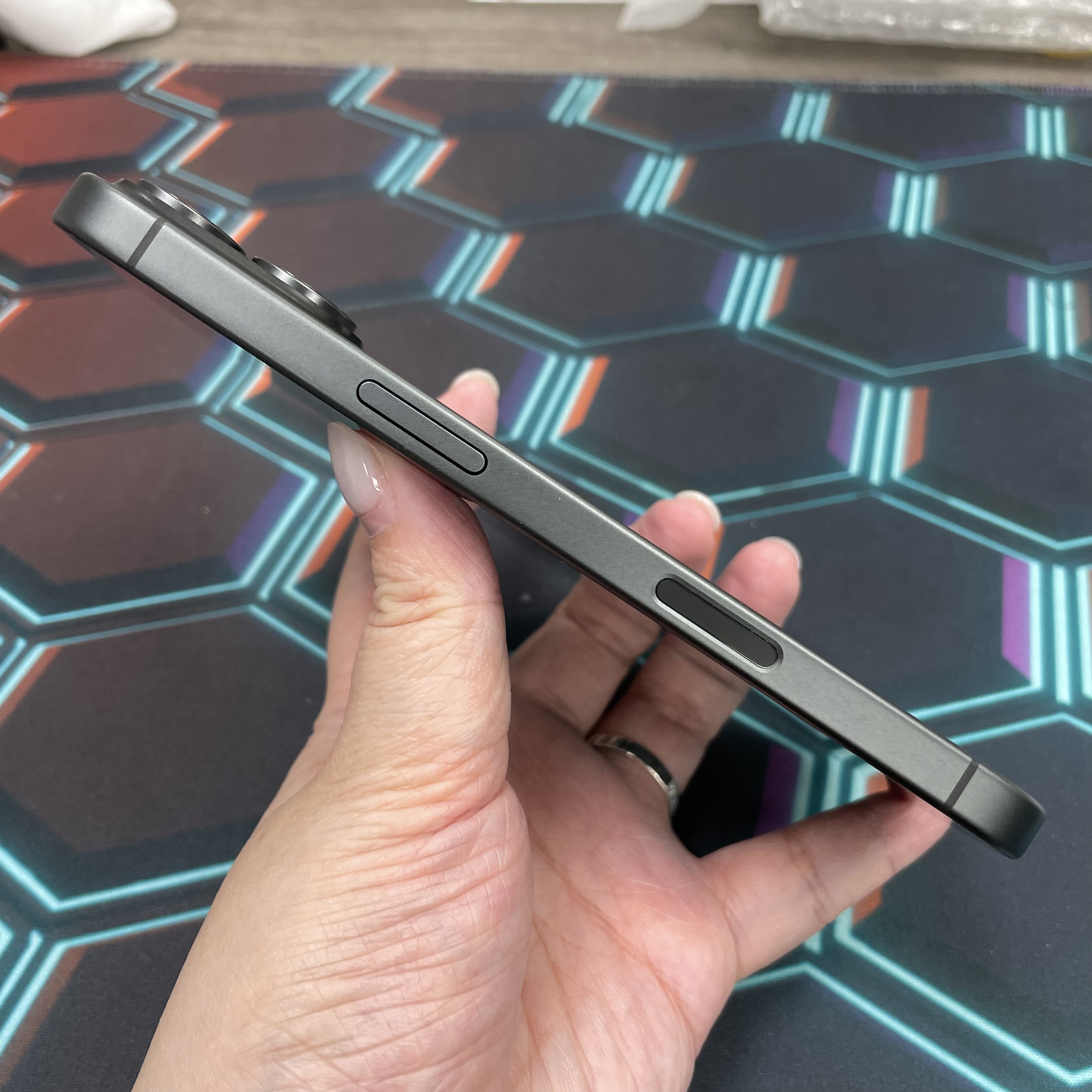 *6677 17 完美機 256GB 電100 黑色 black