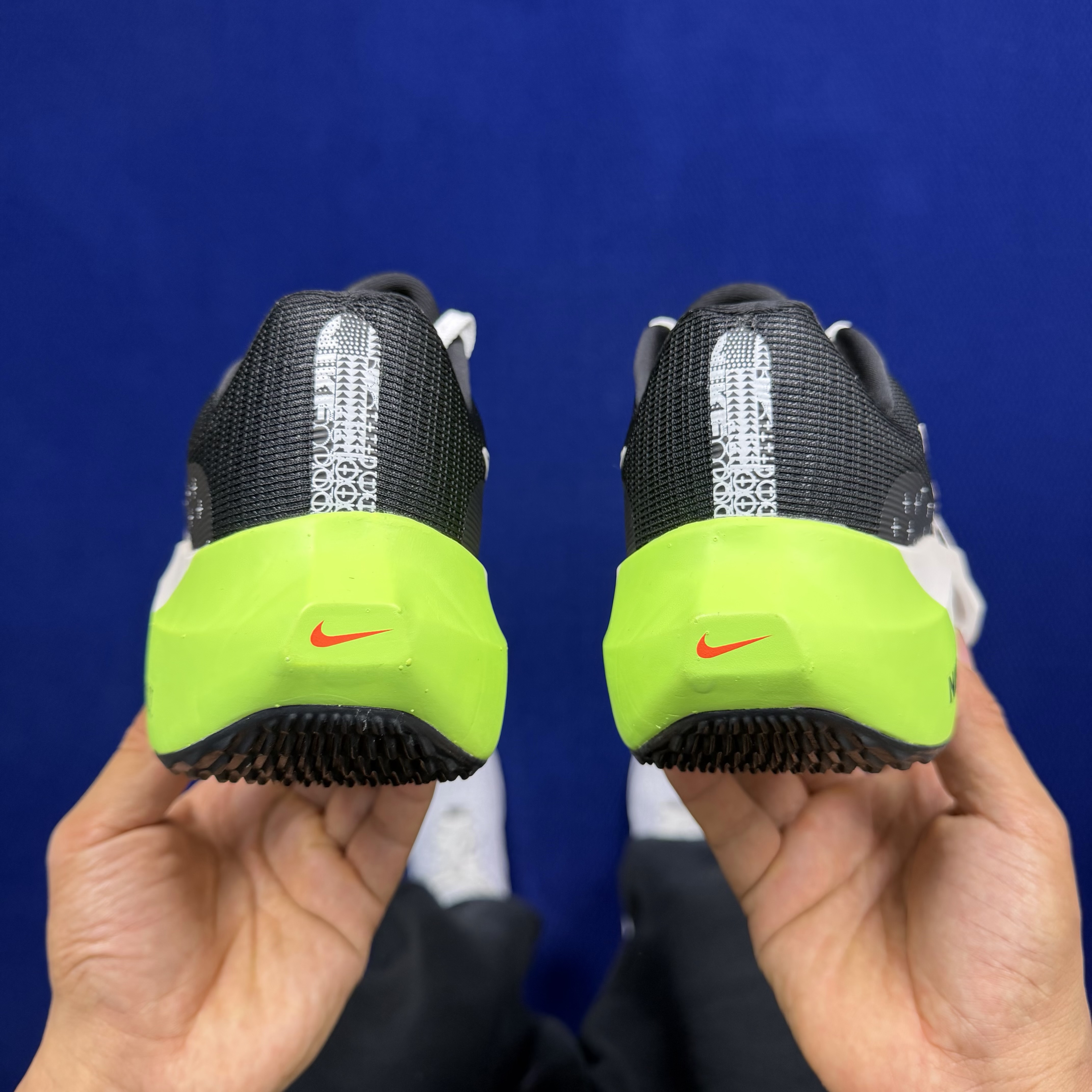 Nike Zoom Fly 5 FB1847-011