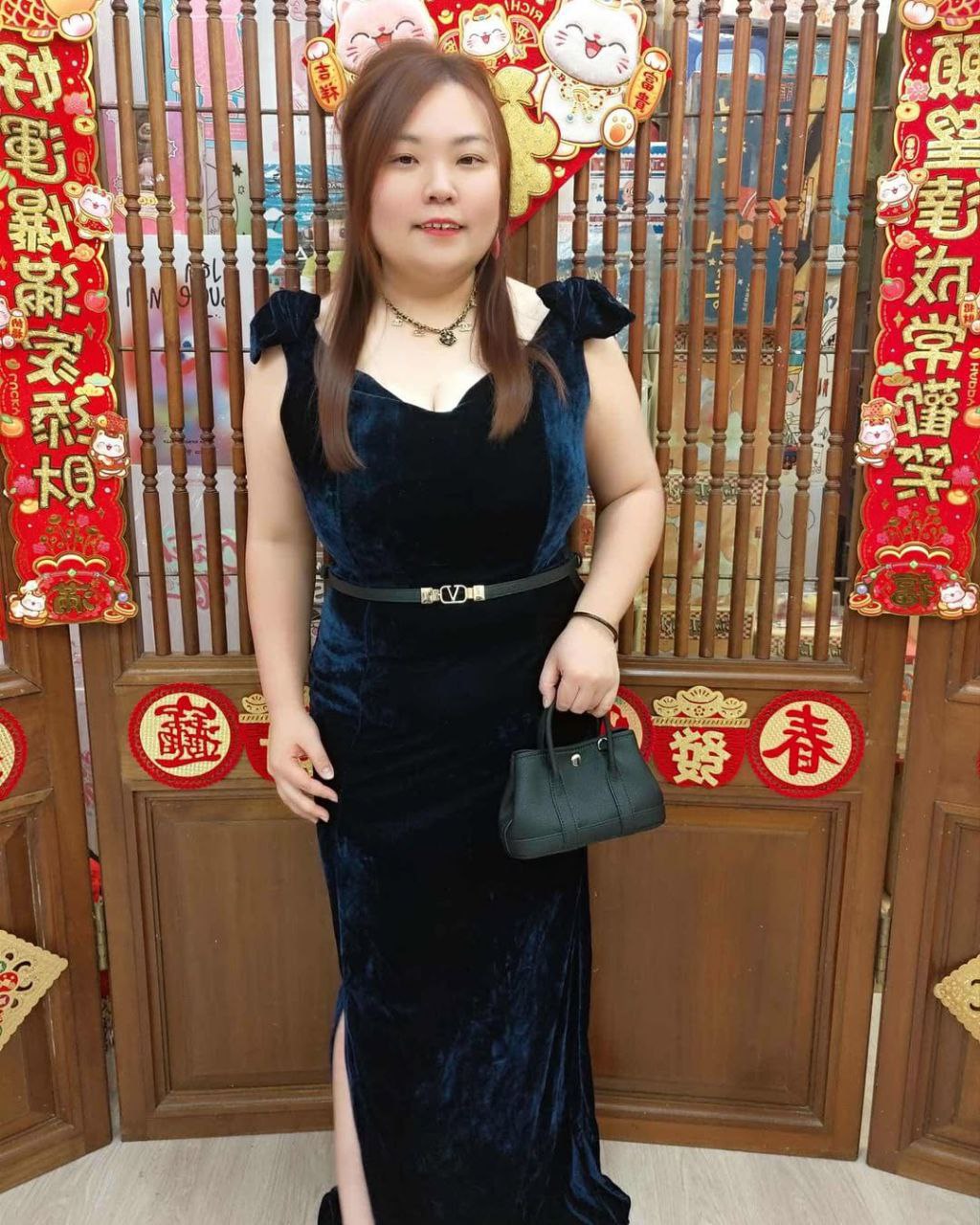 TT708 高级绒布蝴蝶结肩设计礼服