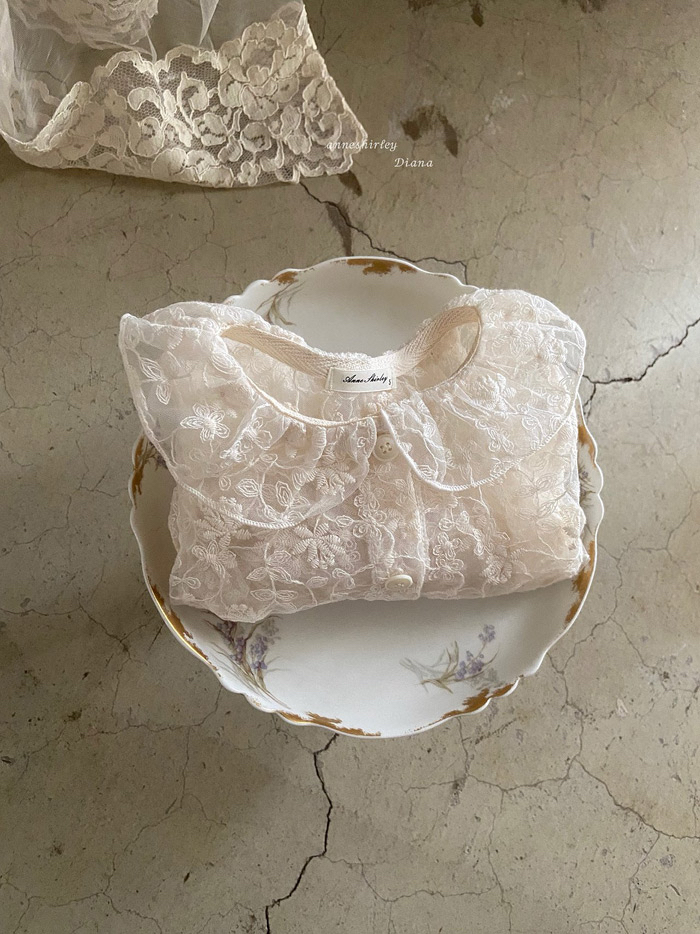 🇰🇷Anne shirley blouse