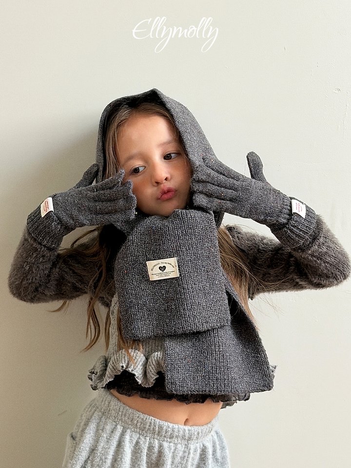 Ellymolly | Elinite muffler