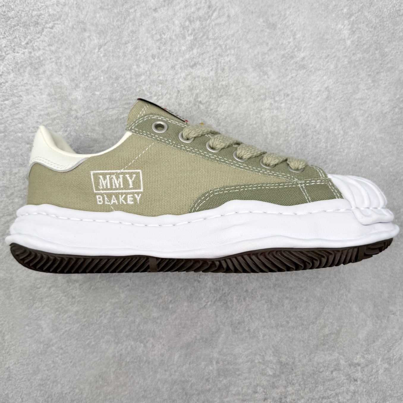 Maison Mihara Yasuhiro MMY "BLAKEY" OG Sole Low-top Sneaker