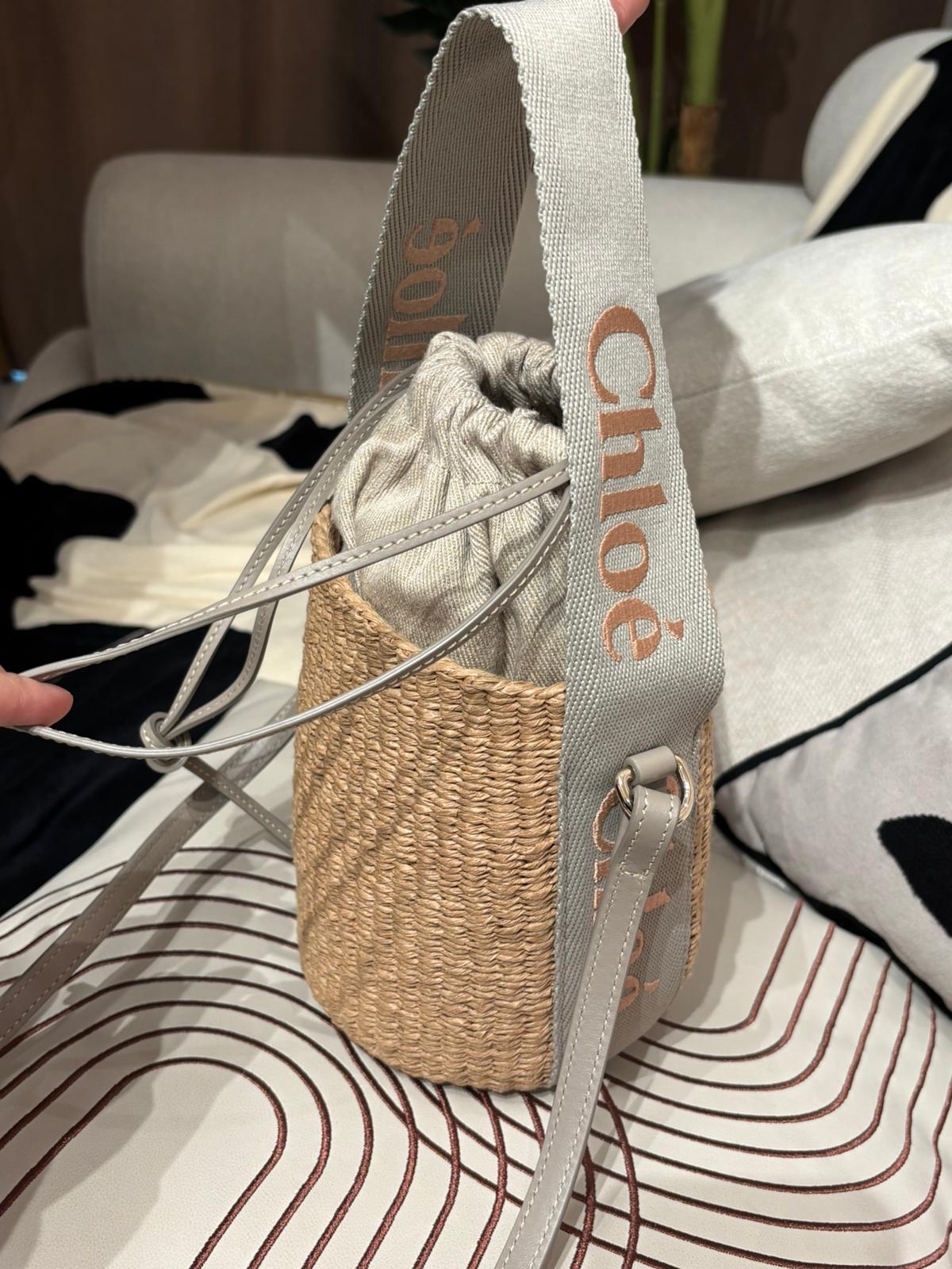 未使用品 Chloe Woody Small Bucket 100%Aurlthentic, Unused ✅Dust bag