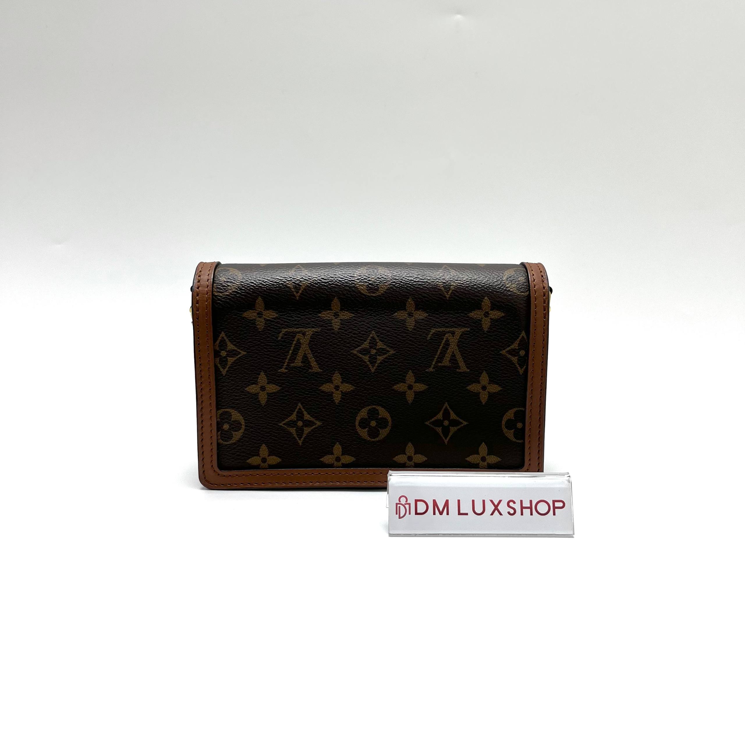 LV Reverse Monogram Dauphine WOC GHW
