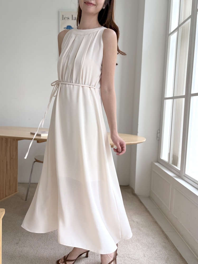 Pleated Halter Maxi Dress (Ivory)