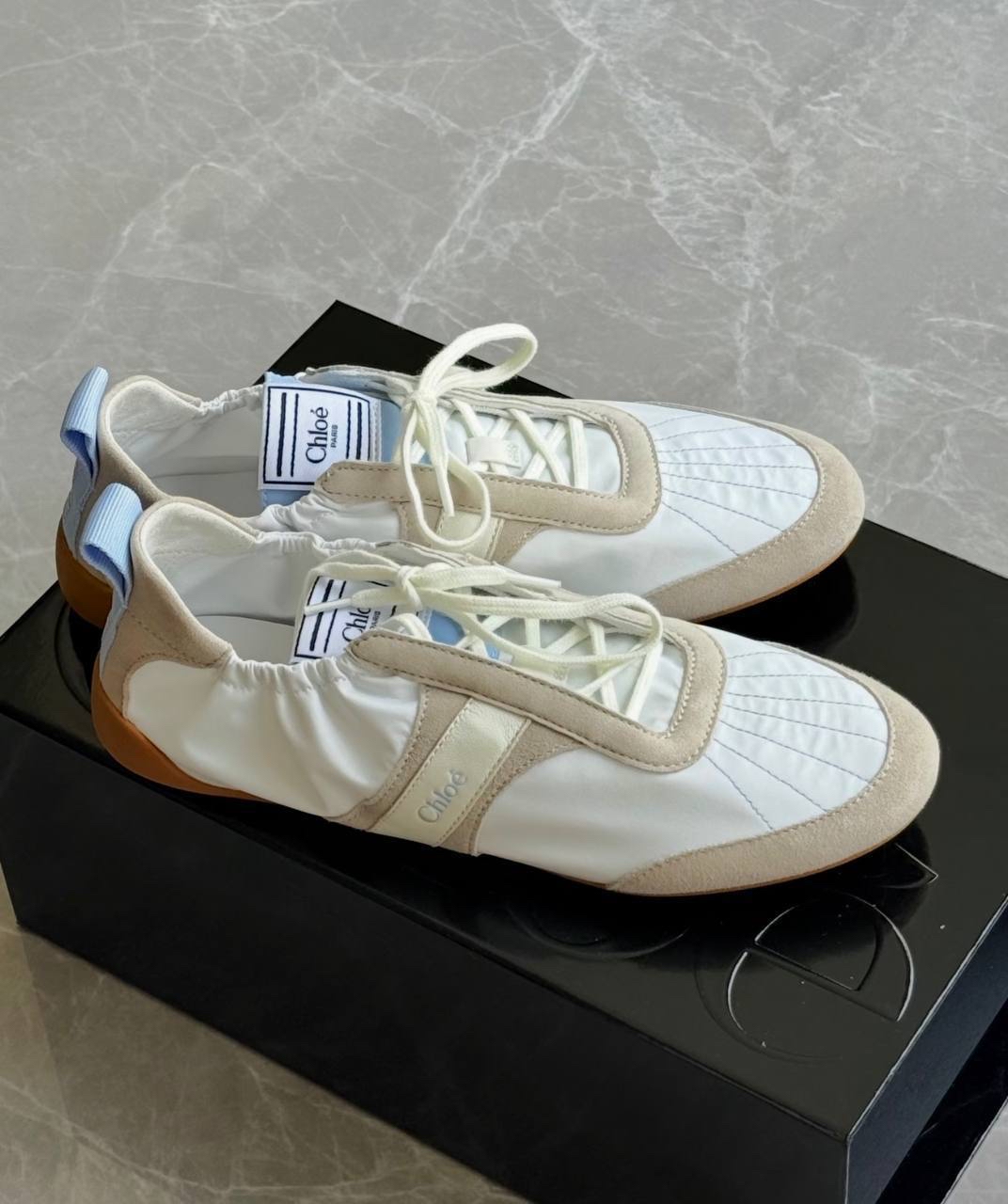 限時優惠✨Chloe kick sneaker  訂貨🍒🔖Size 35/36/37/38/39/41  温柔系顏色🫧🫧上腳輕身💙🩵