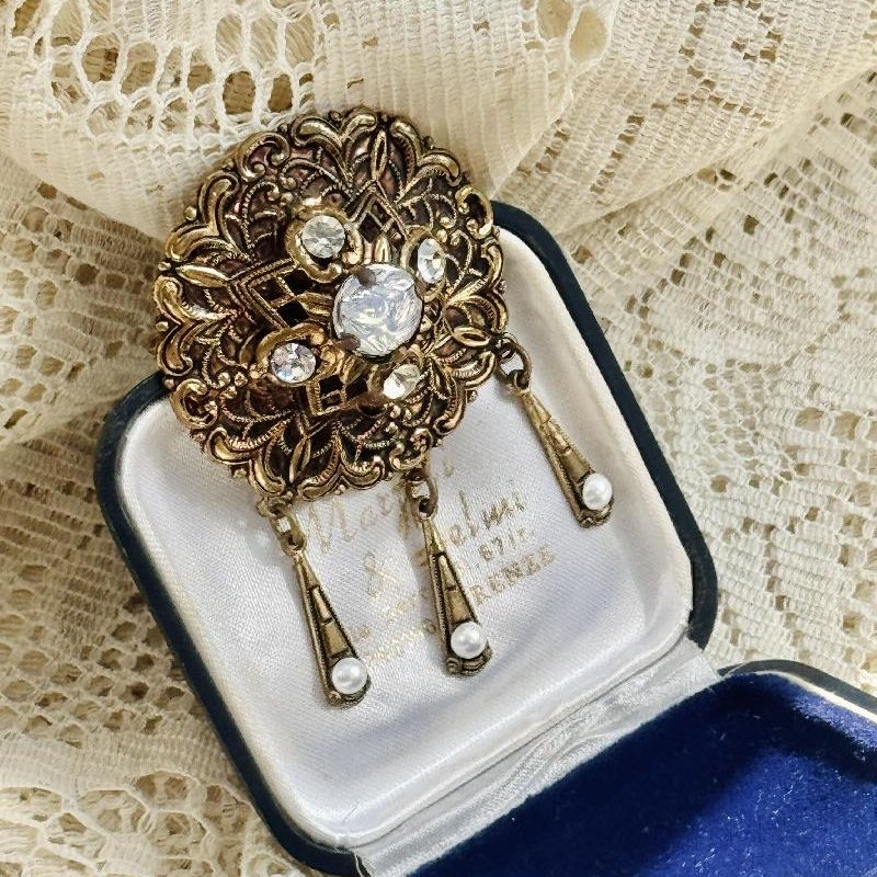 Vintage Czechoslovakian Art Deco Glass Dangle Brooch (NZ097)