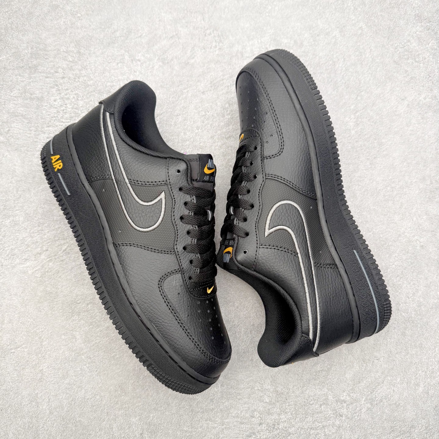 Nike Air Force 1 Low IB7677-001