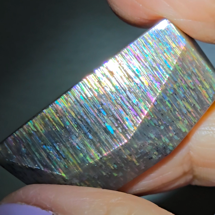 Rainbow meteor shower sunstone from Tanzania - SM95