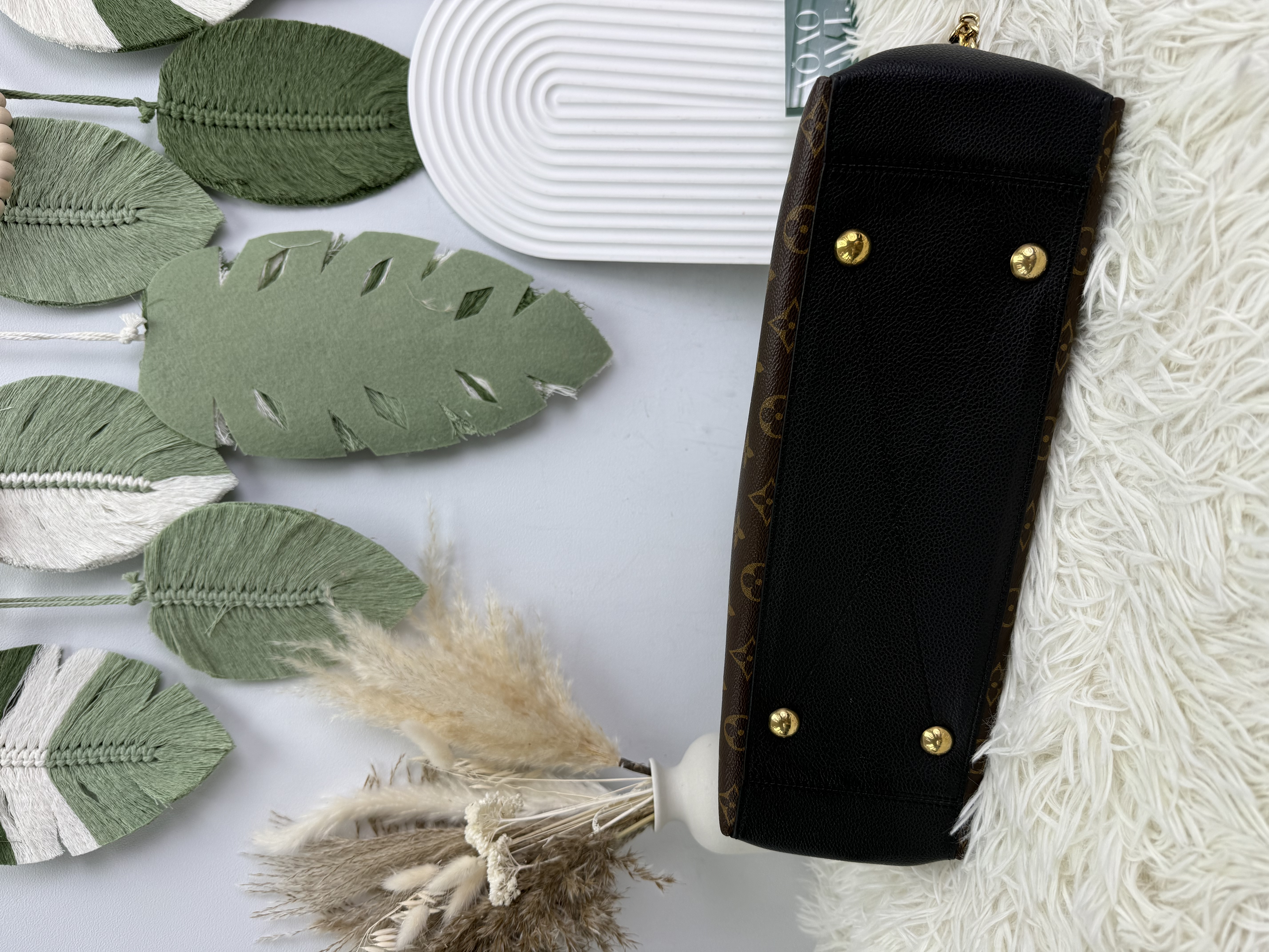  LV🤎PRE OWNED 🛍️老花鏈條單肩包 2018標 有塵袋