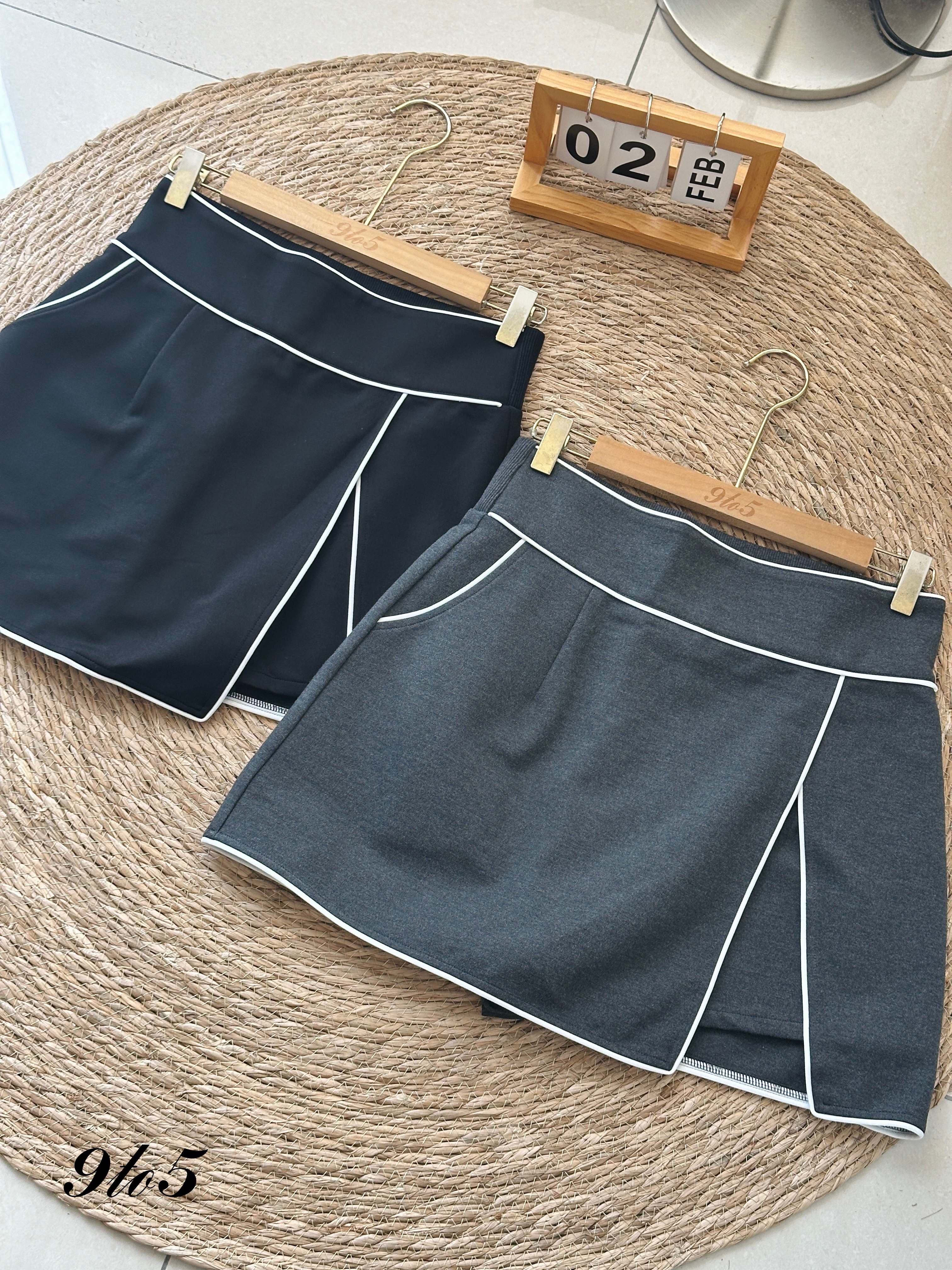 S1779 Split Mini Skirt - 3 Colors