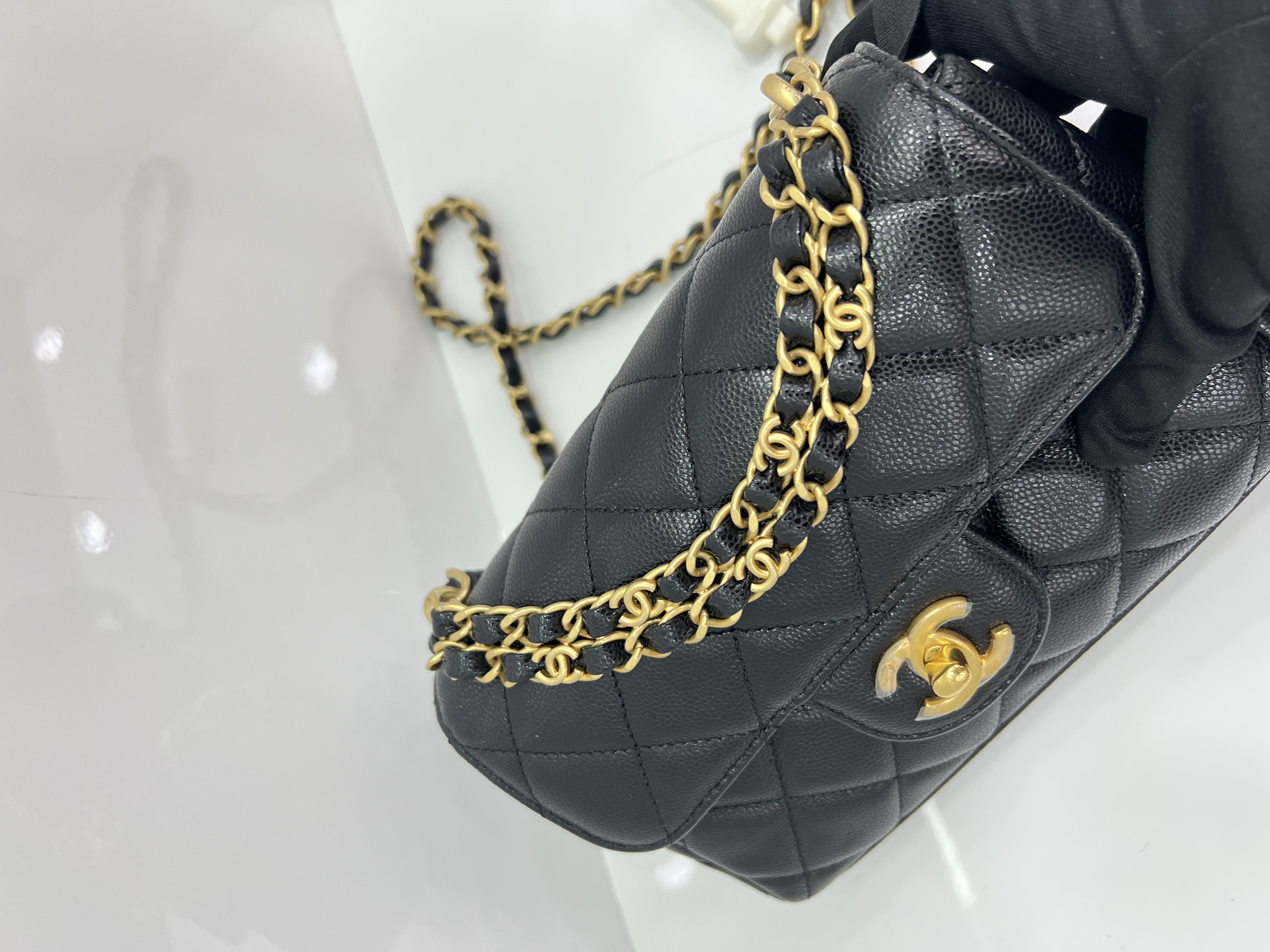 直播貨品 |  [1個-$100 2個-$300］EE42