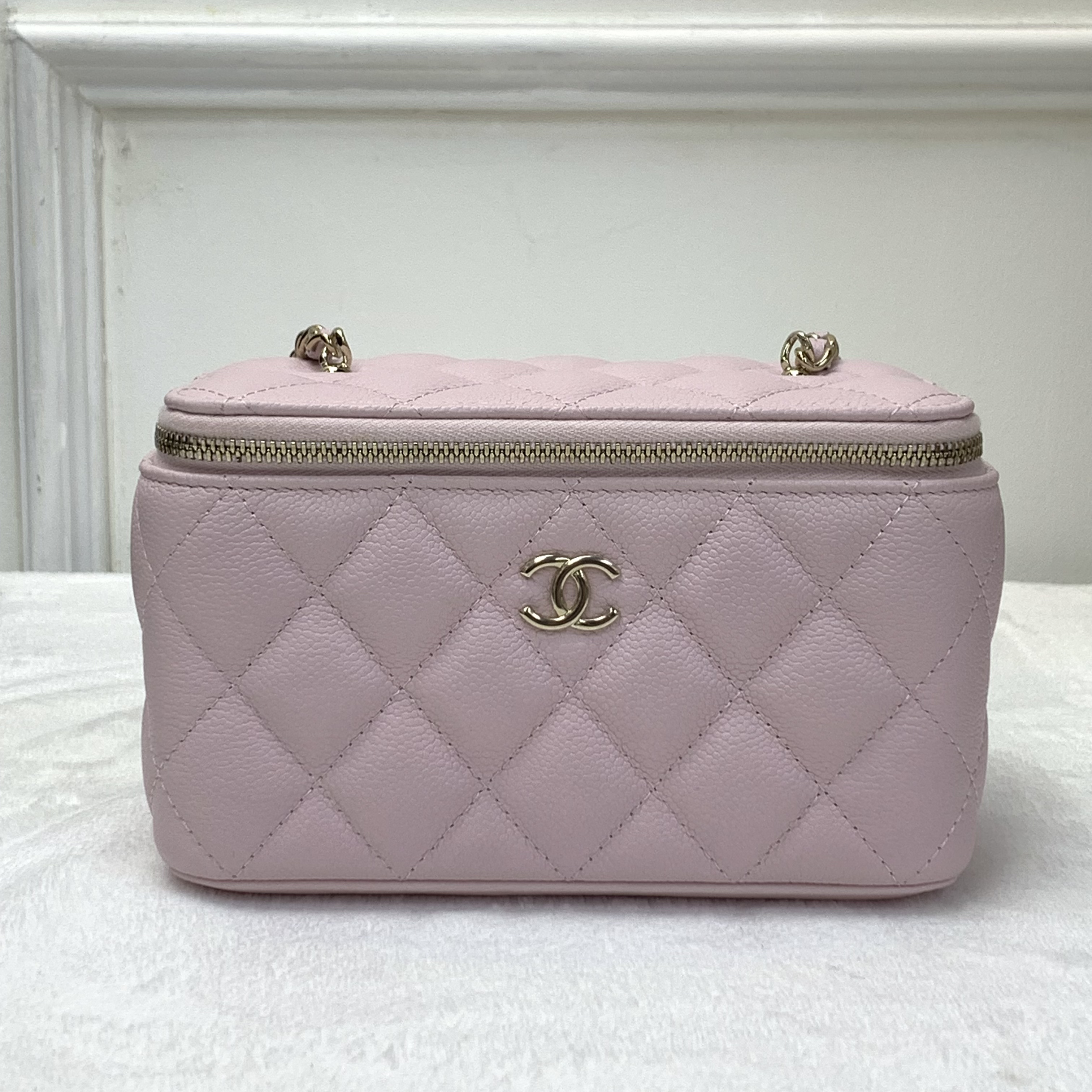 Chanel Long Vanity in Pink Caviar 淡粉化妝包