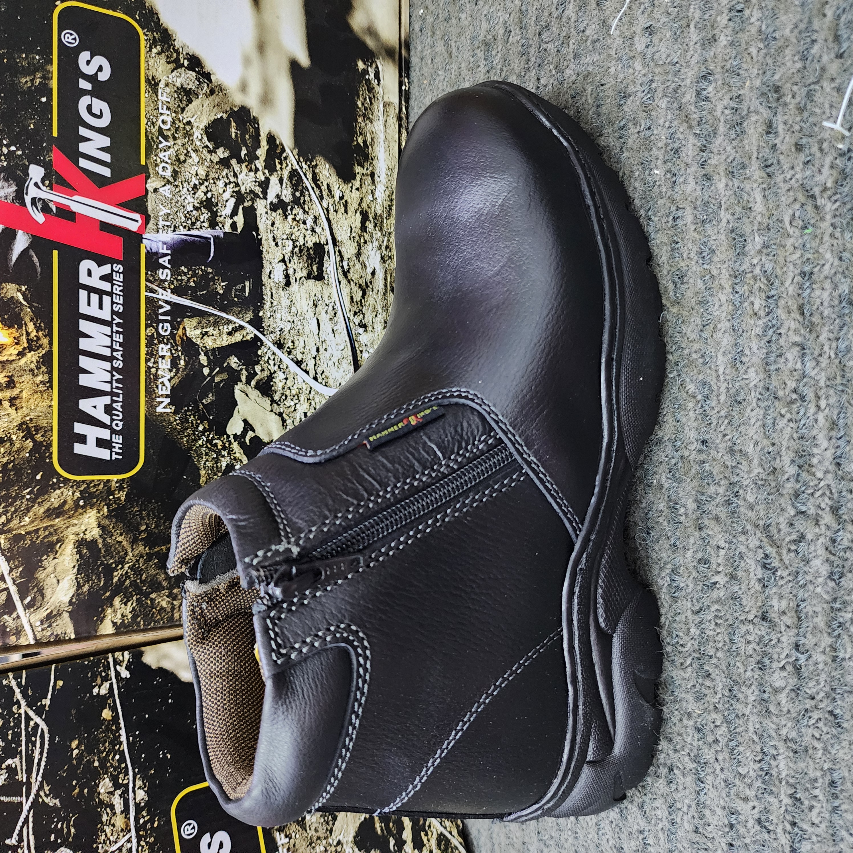 Hammer King 13009 Safety Shoes Boots Steel Toe Cap Steel Mid Plate Mid Cut Zip On Premium Quality Genuine Leather SIRIM and DOSH Approved Kasut Keselamatan