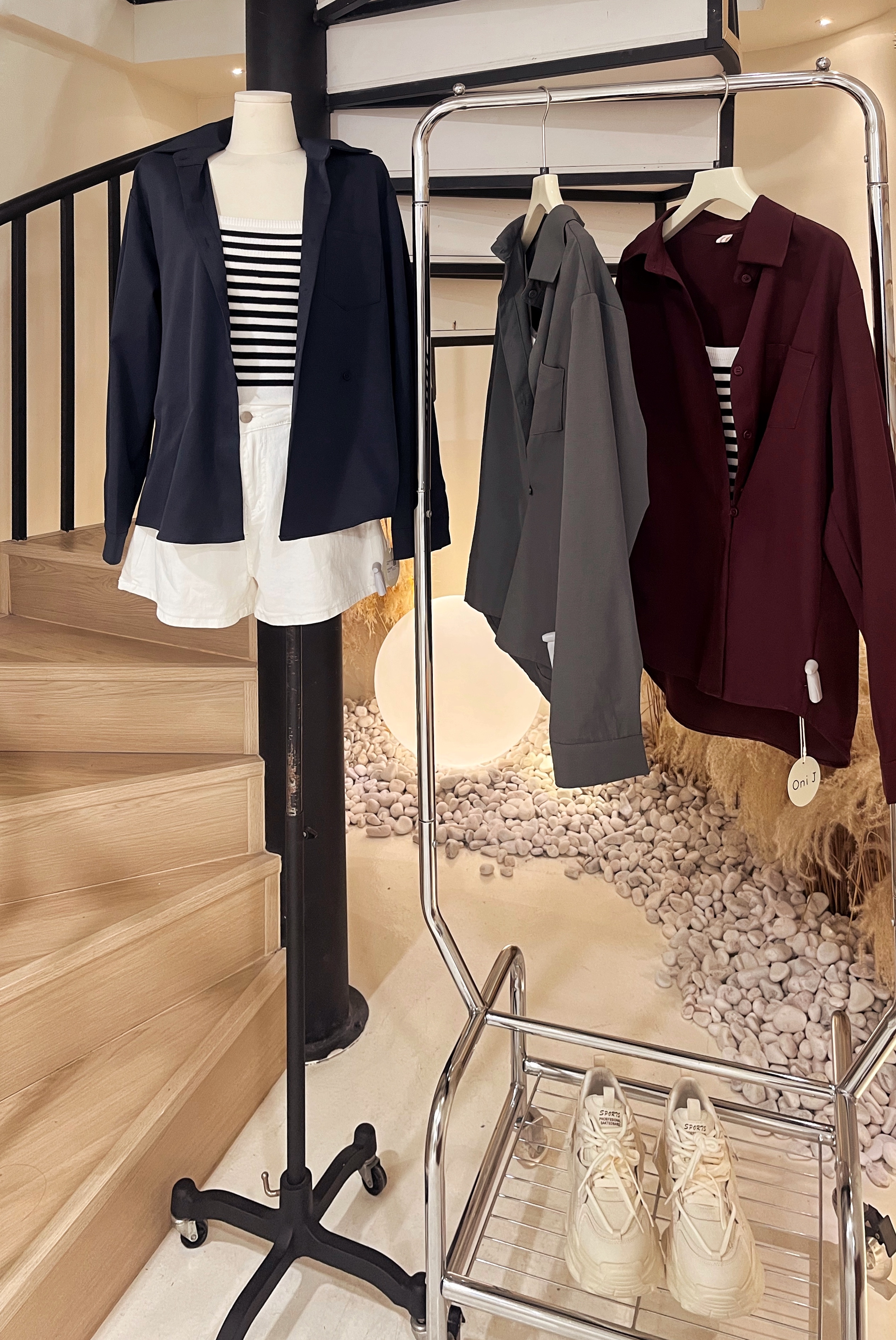 77720免熨衬衫+线条背心