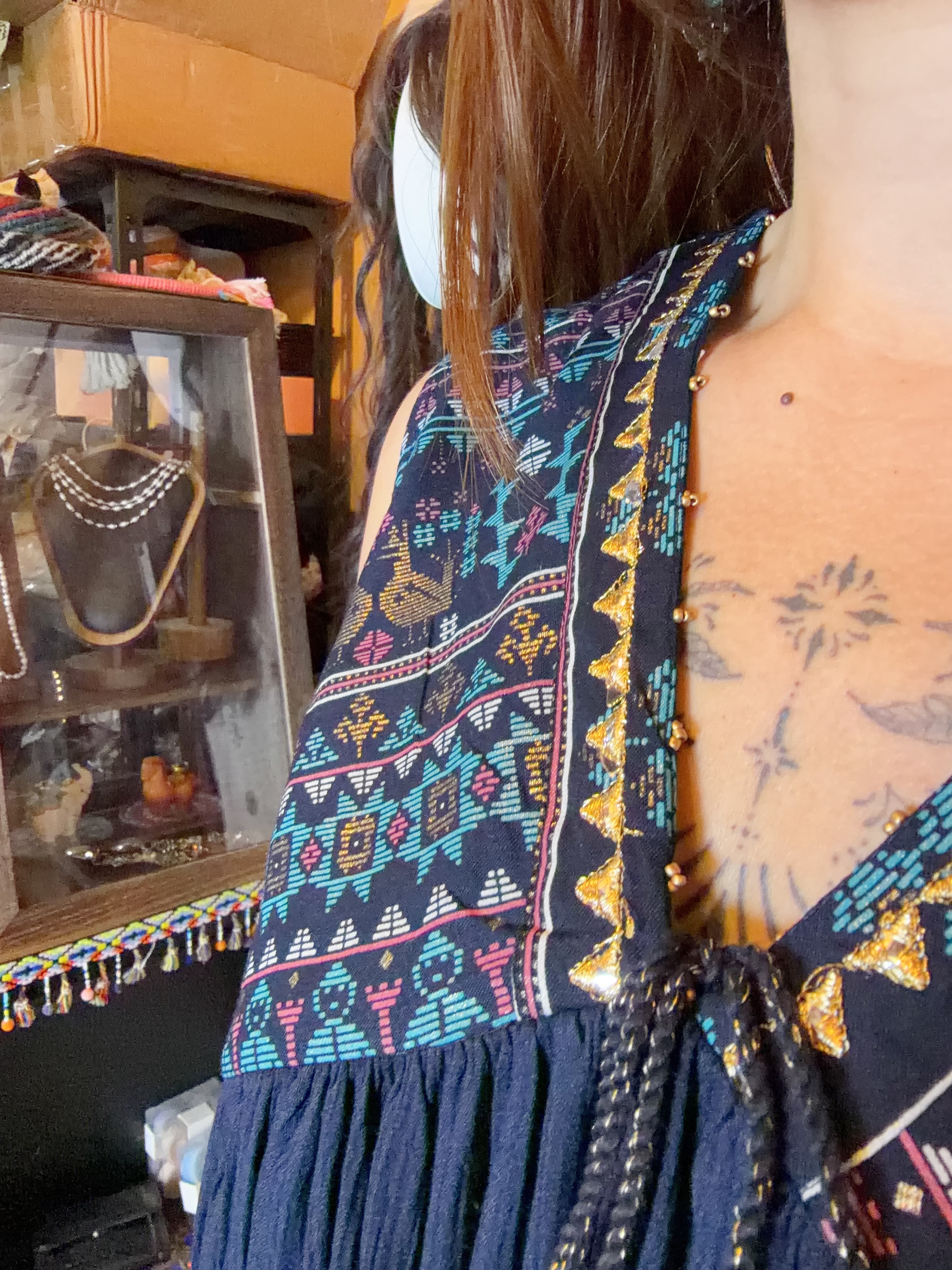 1674 Navy Blue V Neck Sleeveless Short OP 32.5"