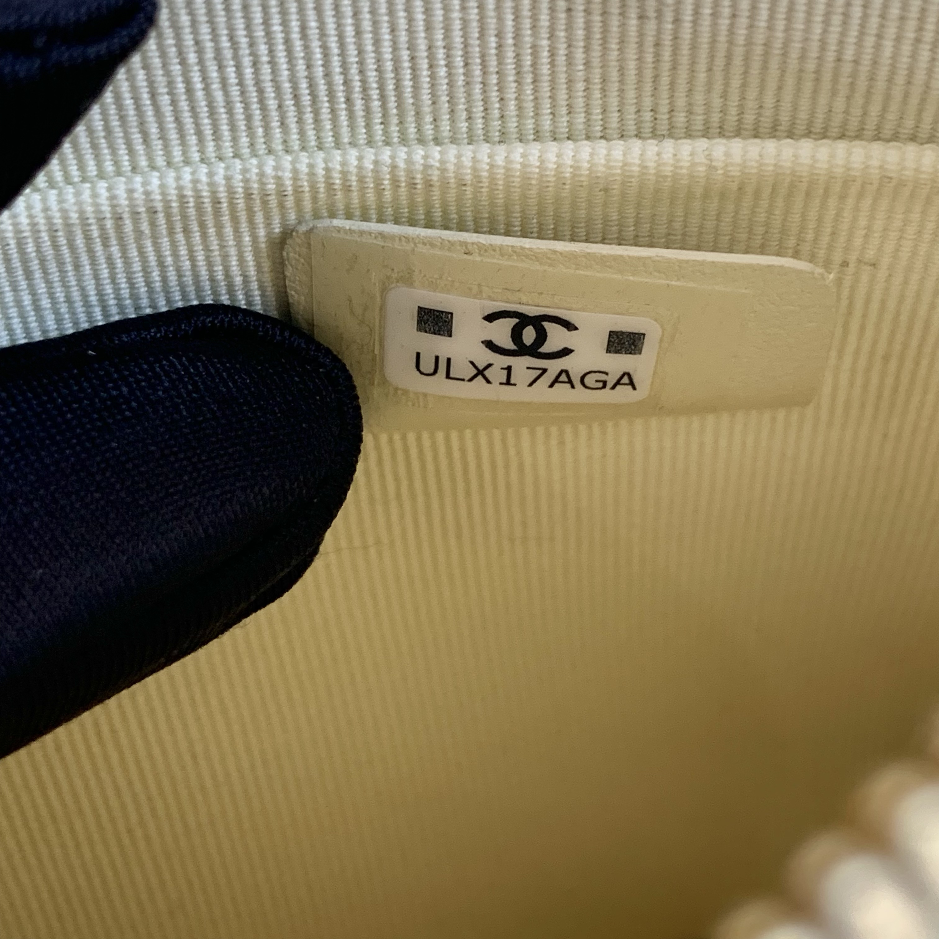 極精緻✨💛Chanel 琺瑯水鑽銀包💛