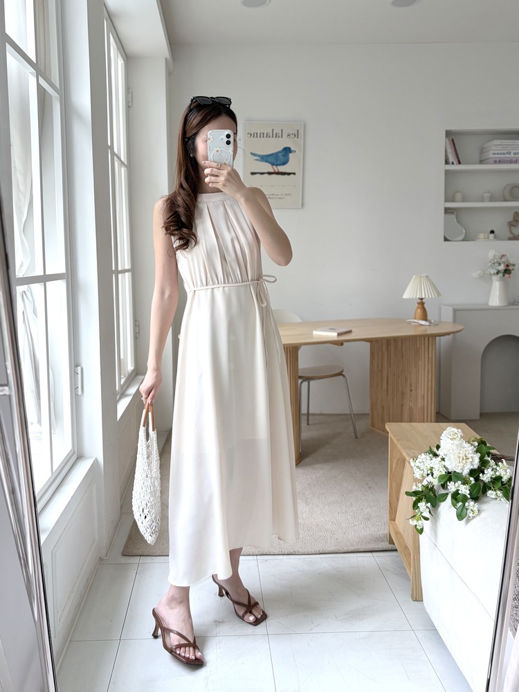 Pleated Halter Maxi Dress (Ivory)