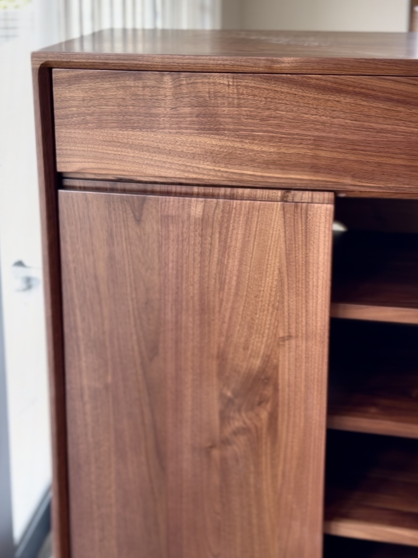 VECTOR  Shoe Cabinet (可訂造）