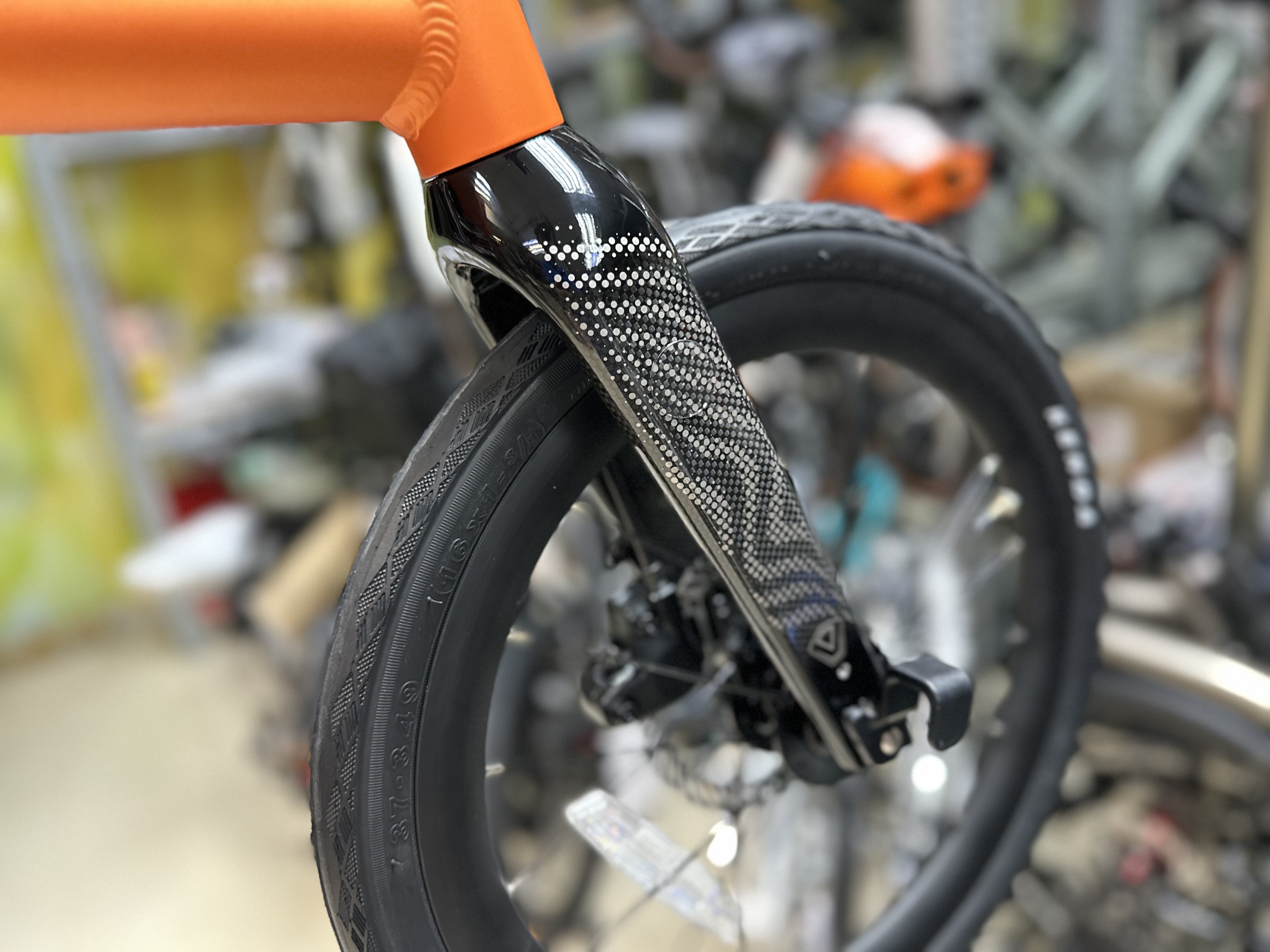 Java Neo 349 碳纖維叉 電子變速