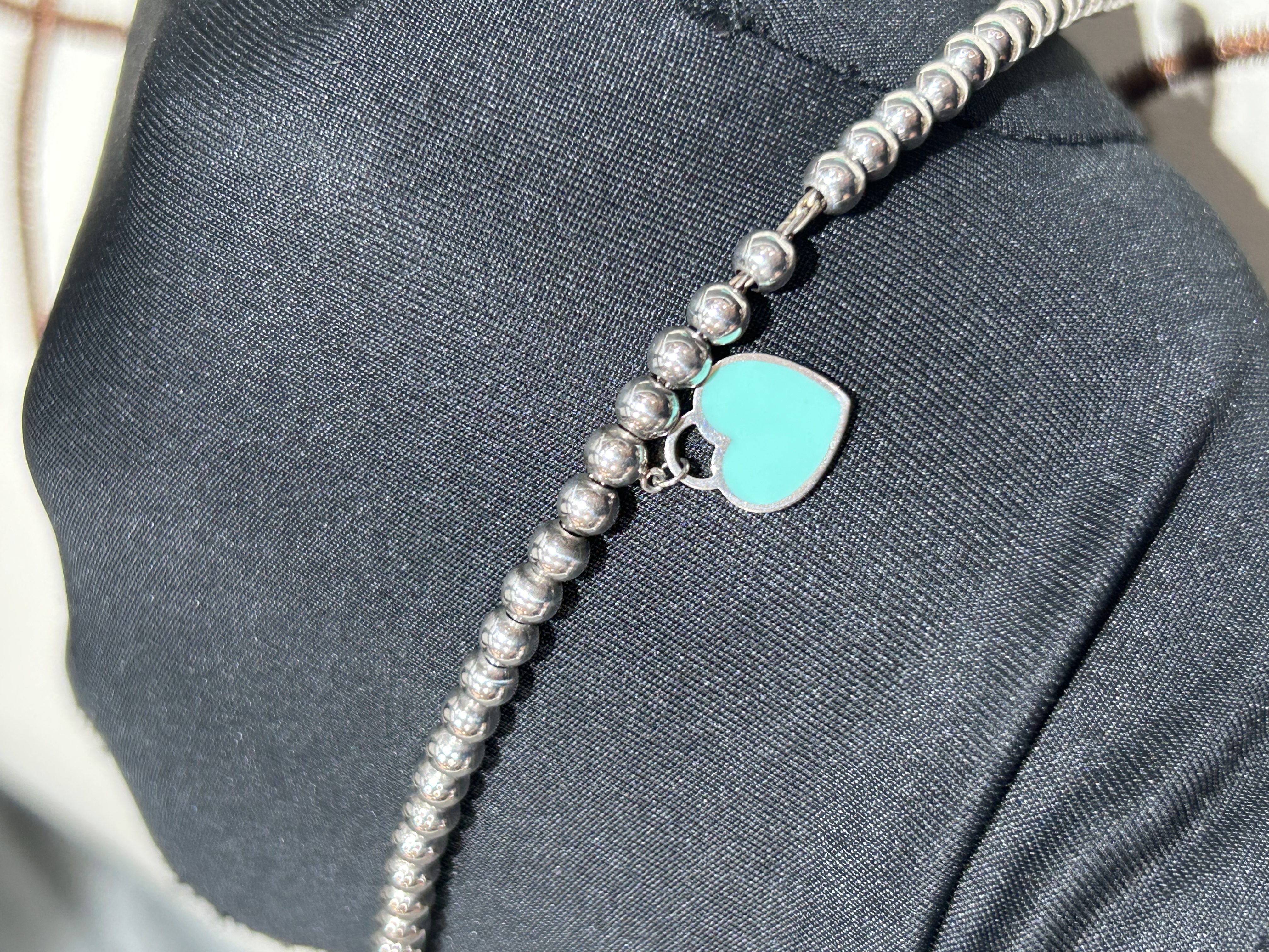 Tiffany & Co. Heart bracelet 100%Authentic,98%new ☑️dust bag 