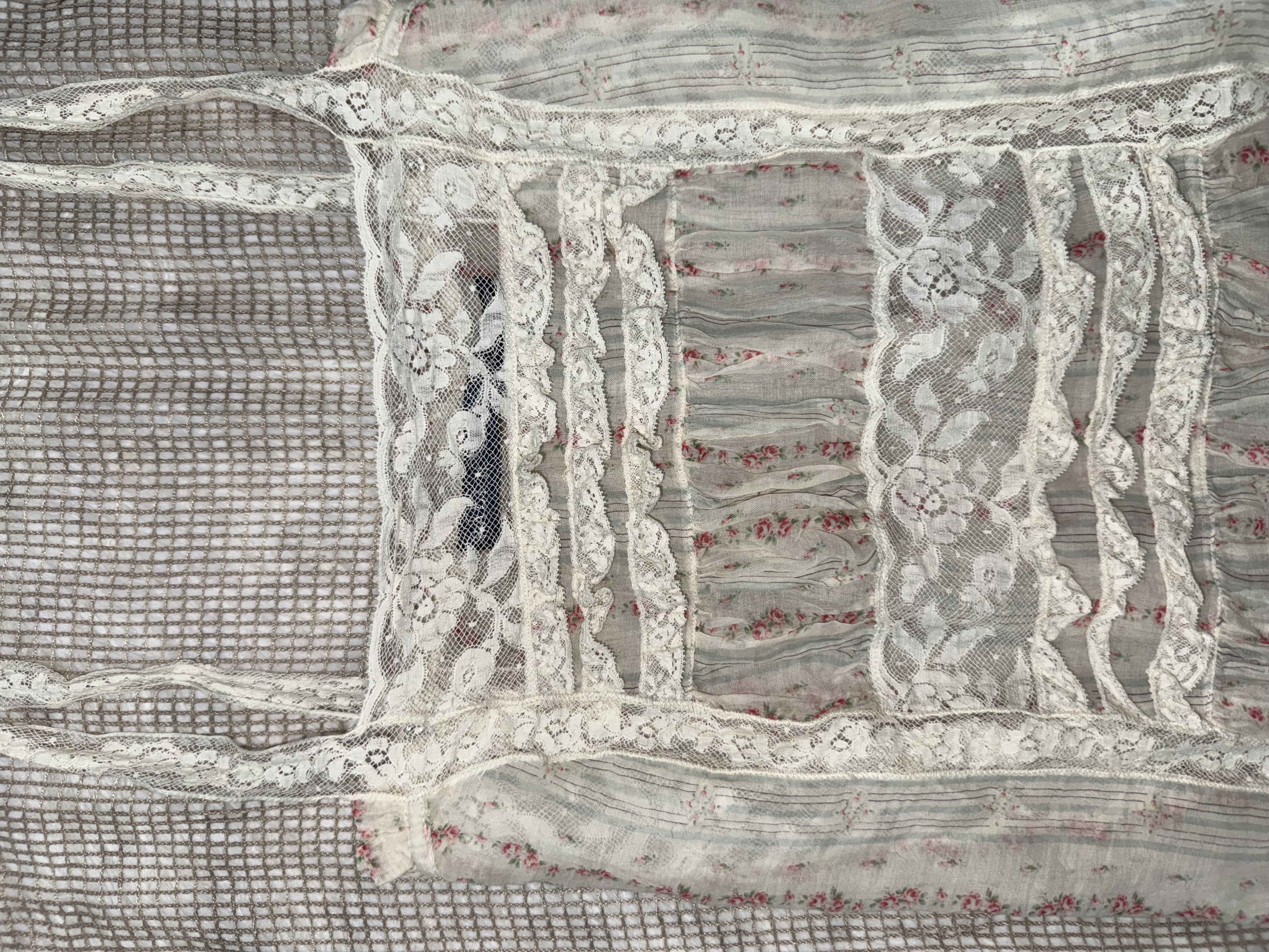 Square Neck Tiered Lace Panel Tank