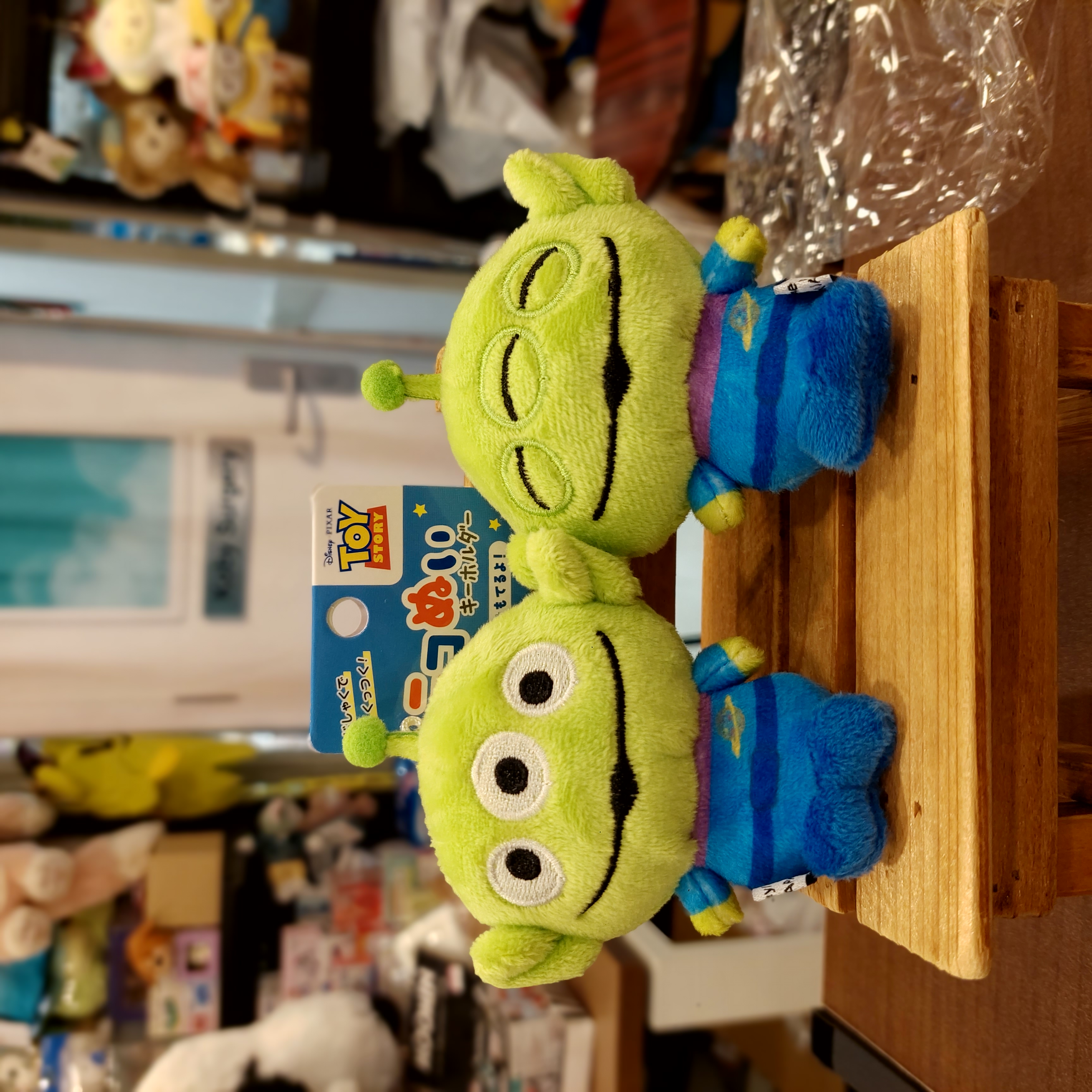 原裝日本 廸士尼 三眼仔 Alien 對裝 磁石吊飾 掛件 
