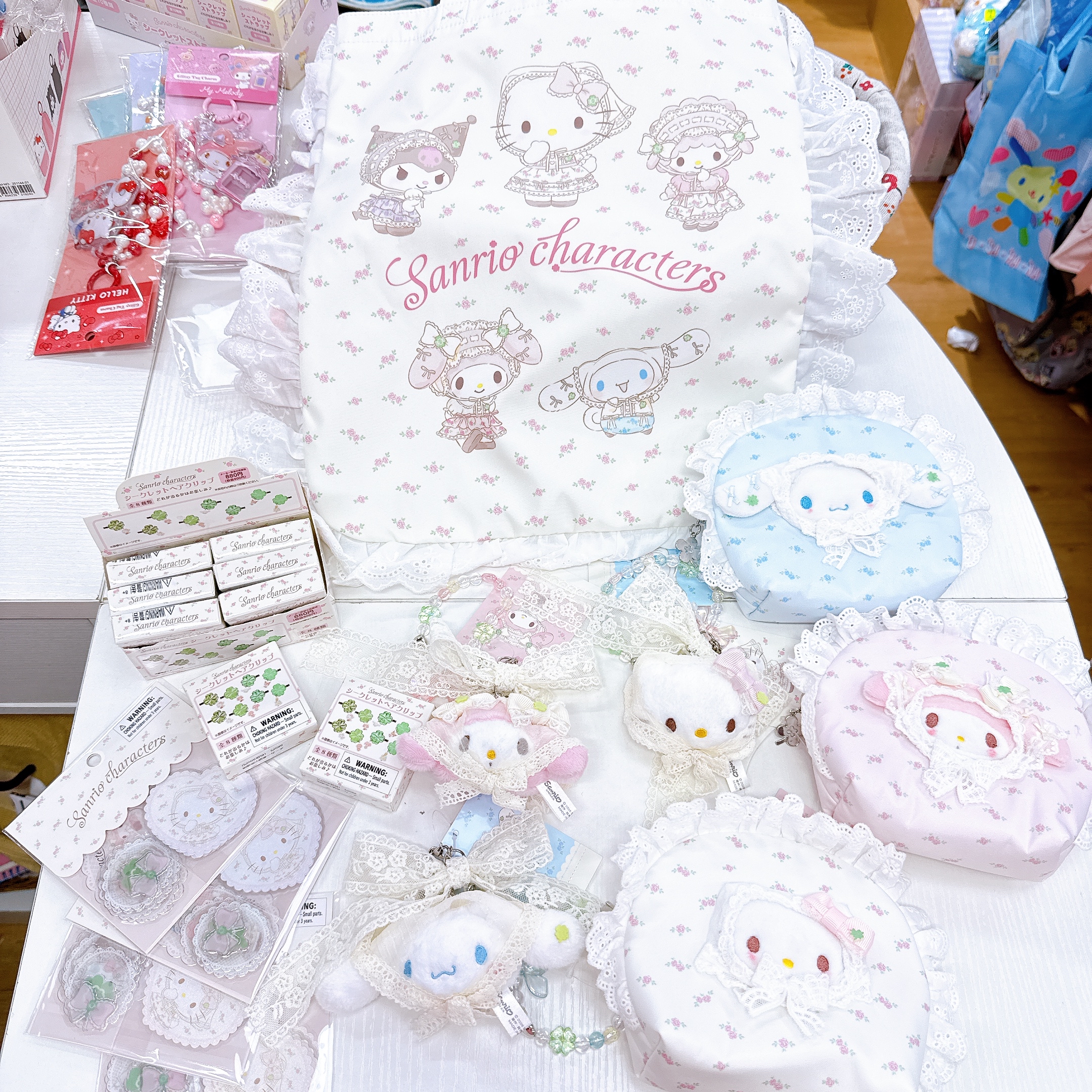 日本直送Sanrio四葉草系列 Kitty Melodyy玉桂狗 Kuromi