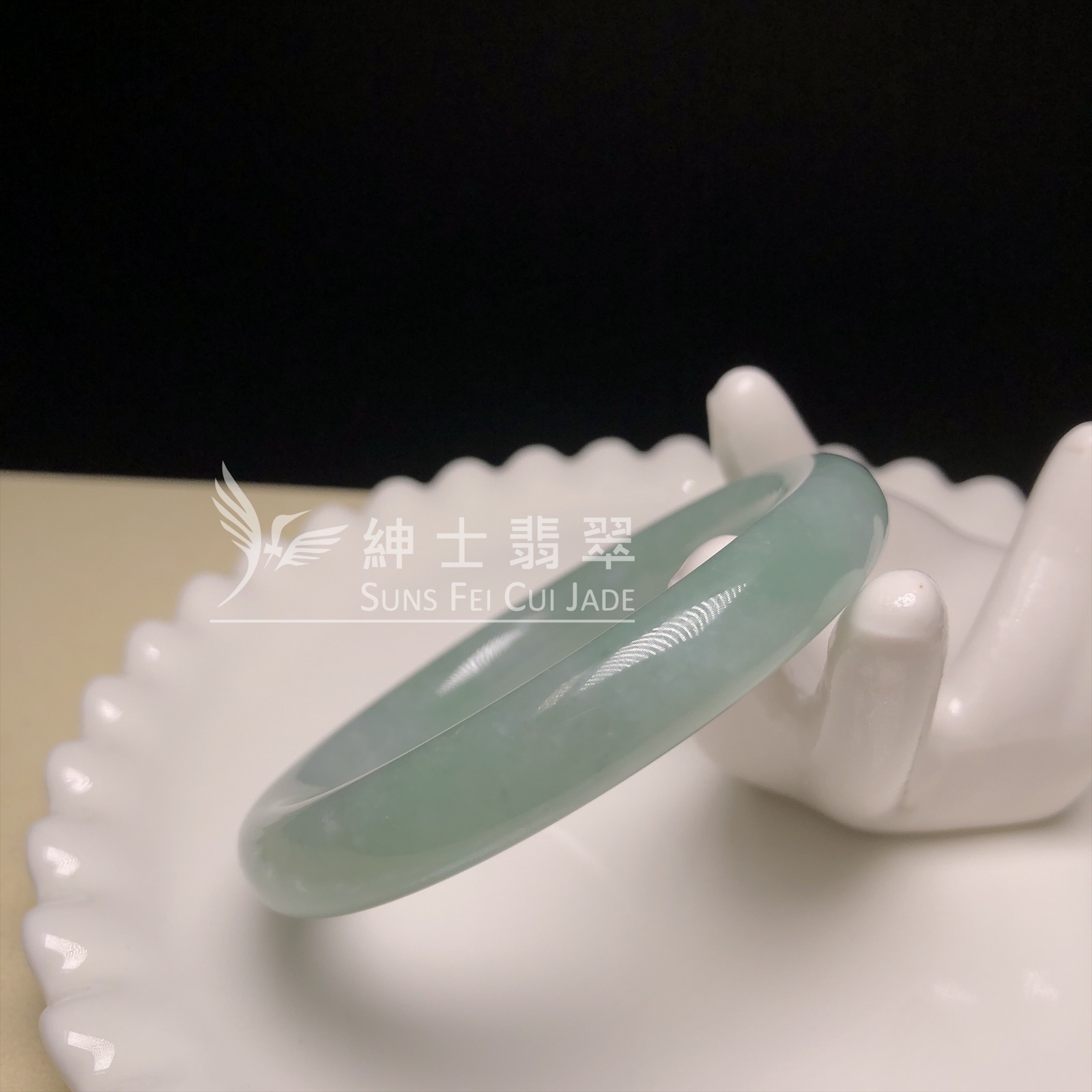 大馬坎水石淡綠福鐲52.4  C06268